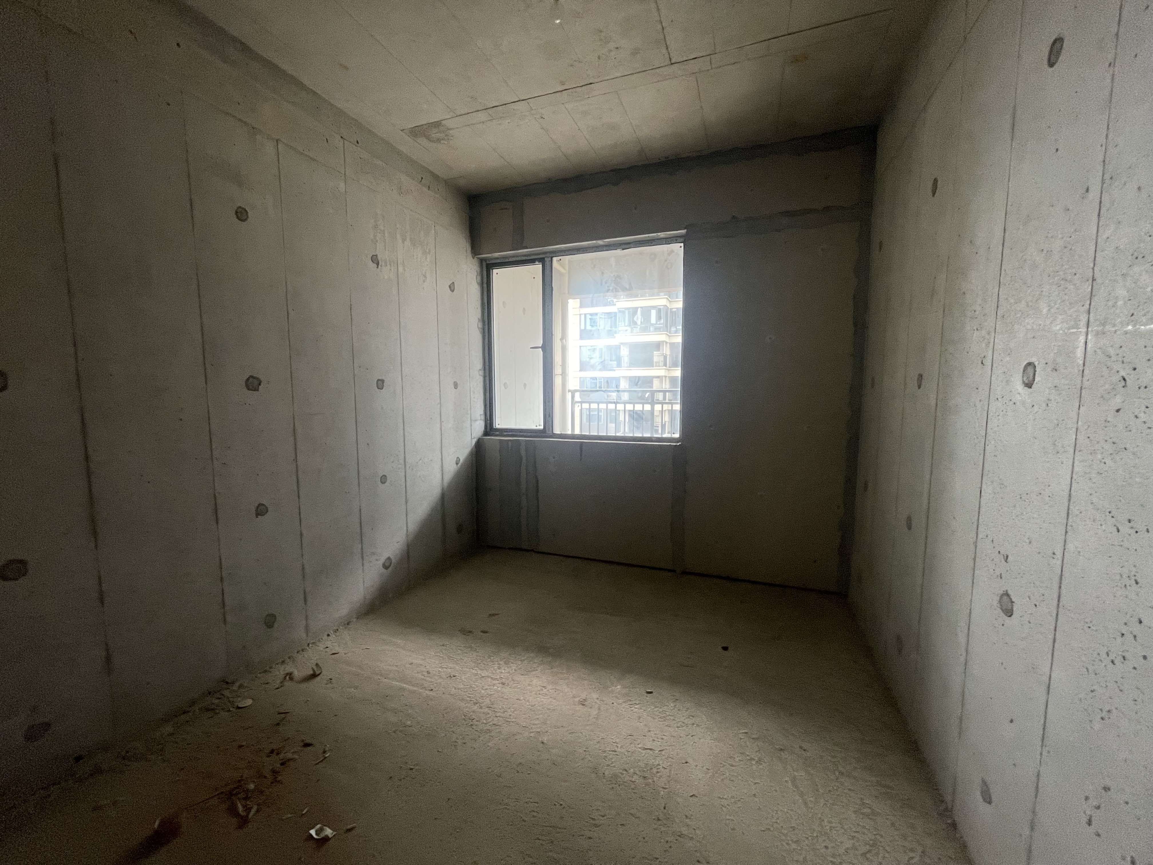 凯越湘中府 3室2厅2卫 58.8万 凯越湘中府 3室2厅2卫 58.8万客厅