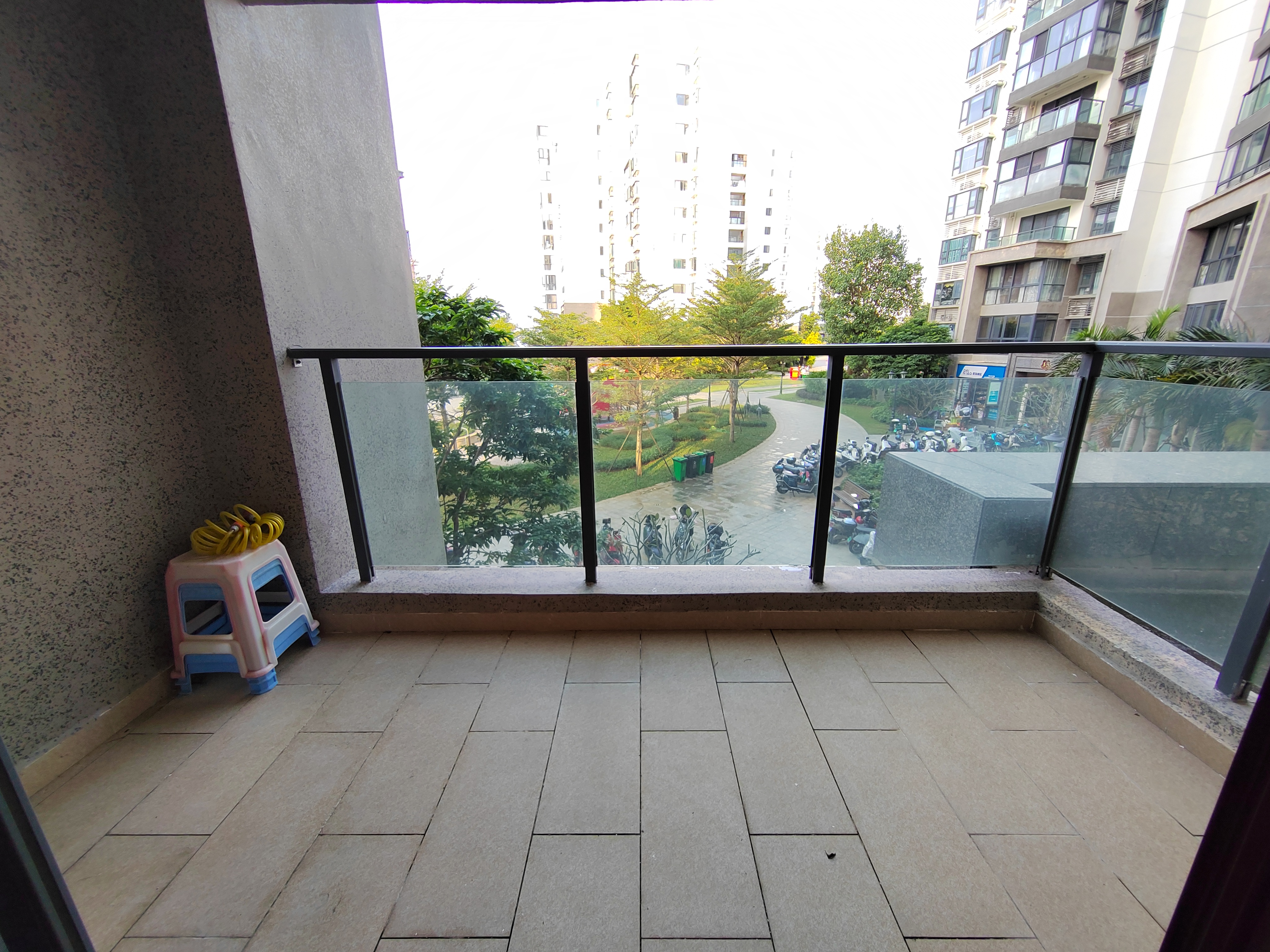 恒大美丽沙天澜湾 3室2厅1卫 2800.0元/月 恒大美丽沙天澜湾 3室2厅1卫 2800.0元/月室内图