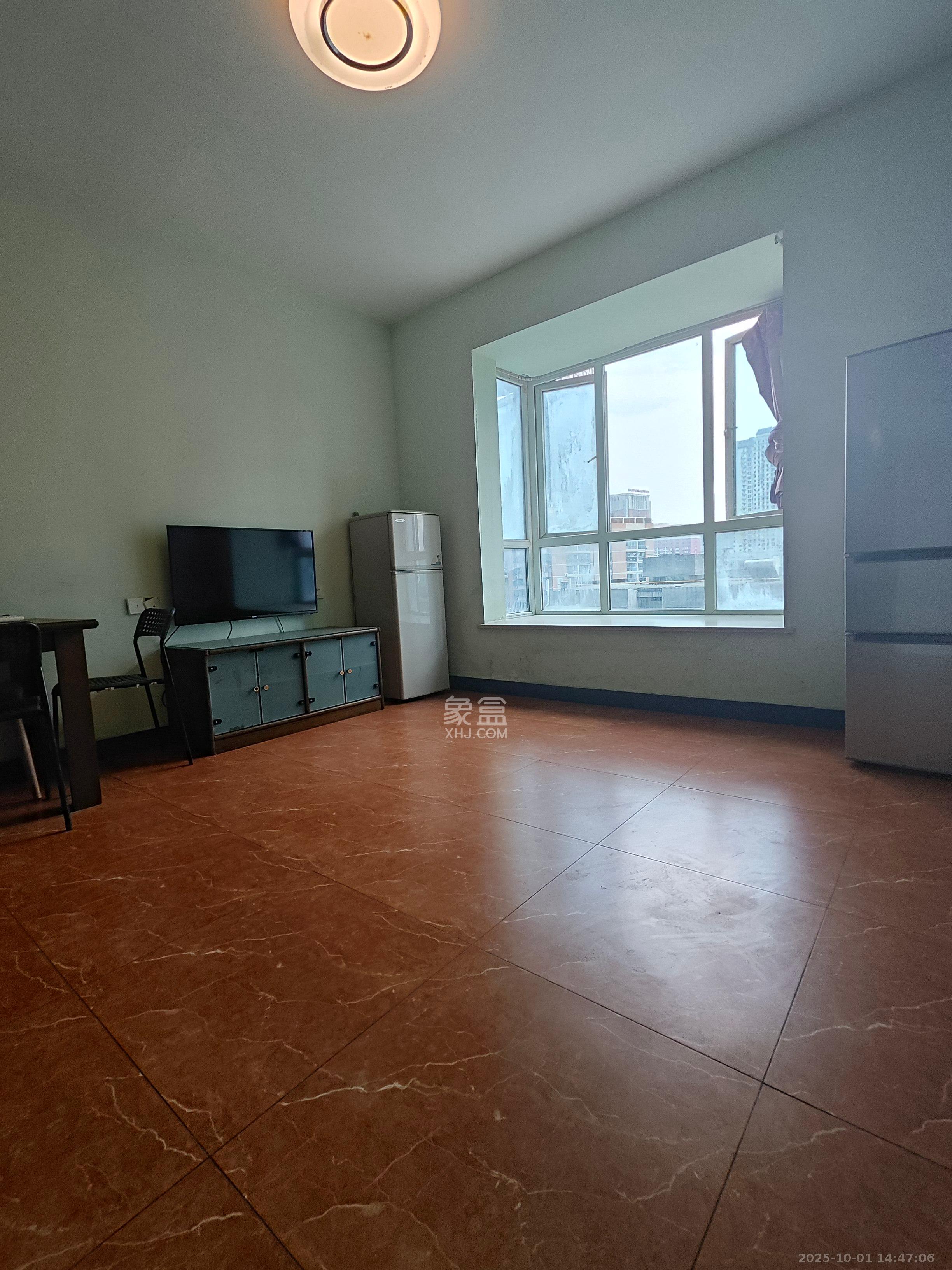 凯乐国际城 2室2厅1卫 2300.0元/月 凯乐国际城 2室2厅1卫 2300.0元/月室内图