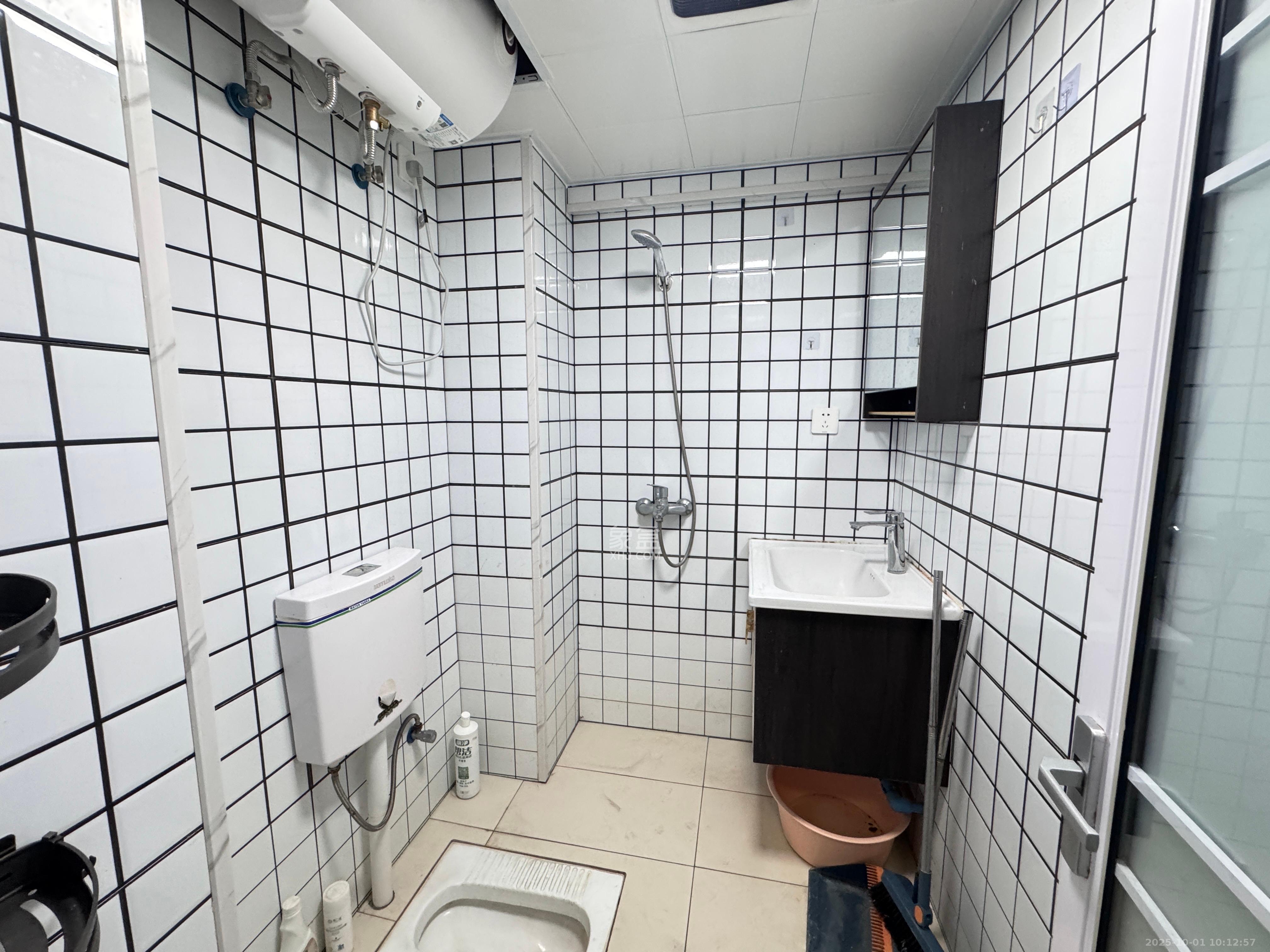 欣隆居 1室1厅0卫 1500.0元/月 欣隆居 1室1厅0卫 1500.0元/月室内图