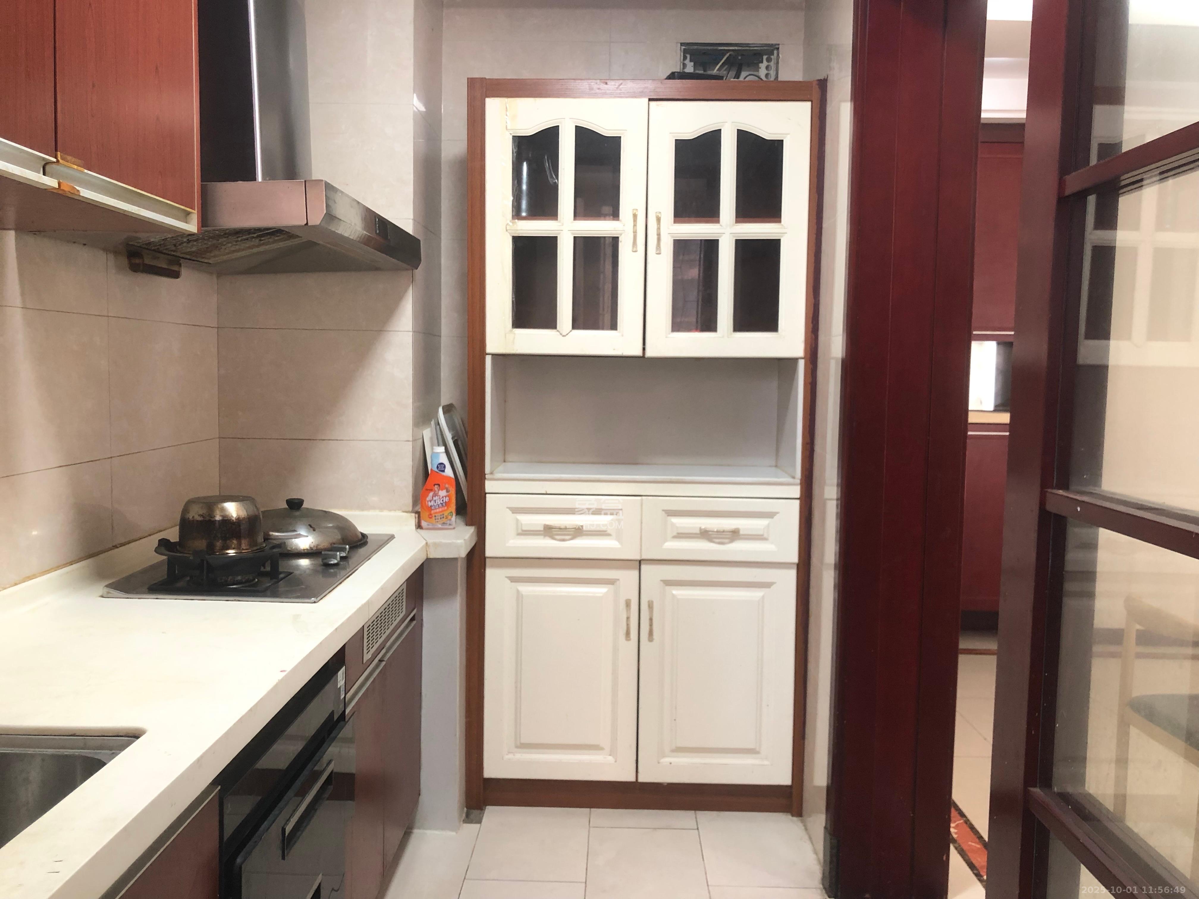 中海国际二期  4室2厅2卫    2300.0元/月 中海国际二期  4室2厅2卫    2300.0元/月室内图