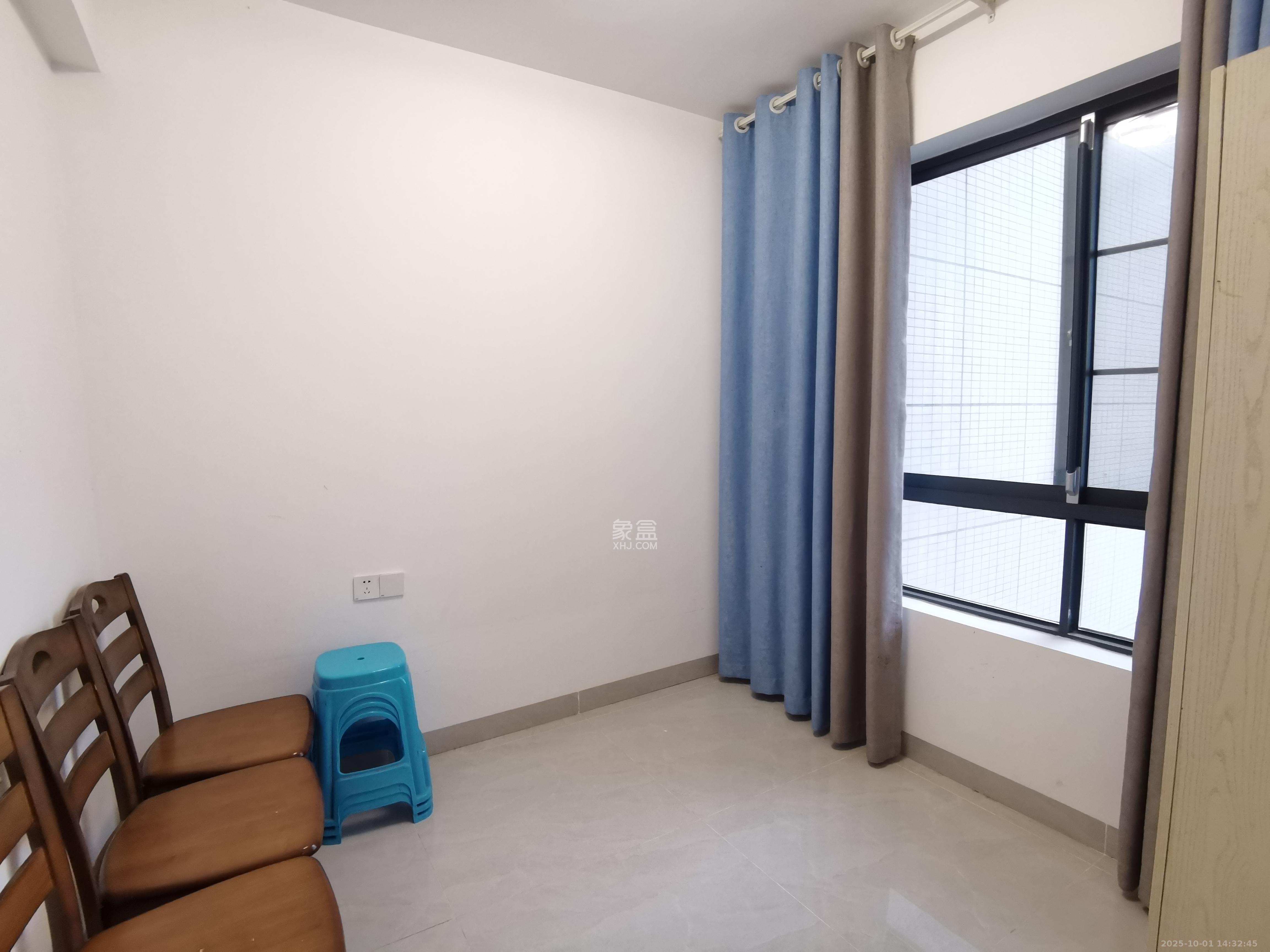 筑梦星园 4室2厅2卫 2200.0元/月 筑梦星园 4室2厅2卫 2200.0元/月室内图