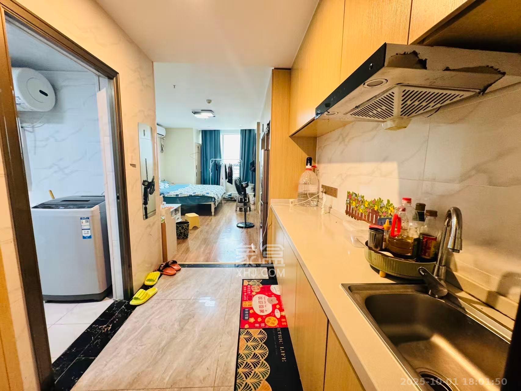 佳程C+公寓 1室1厅1卫 1650.0元/月 佳程C+公寓 1室1厅1卫 1650.0元/月室内图