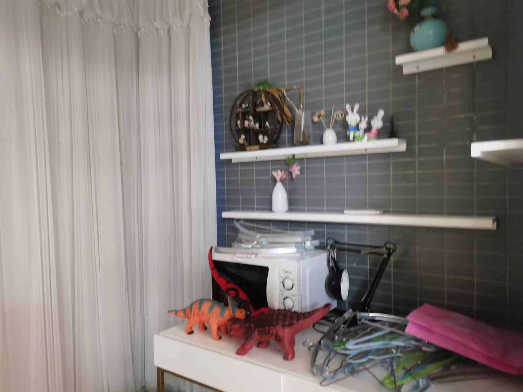 大华锦绣海岸一期 3室2厅1卫 4300.0元/月 大华锦绣海岸一期 3室2厅1卫 4300.0元/月室内图