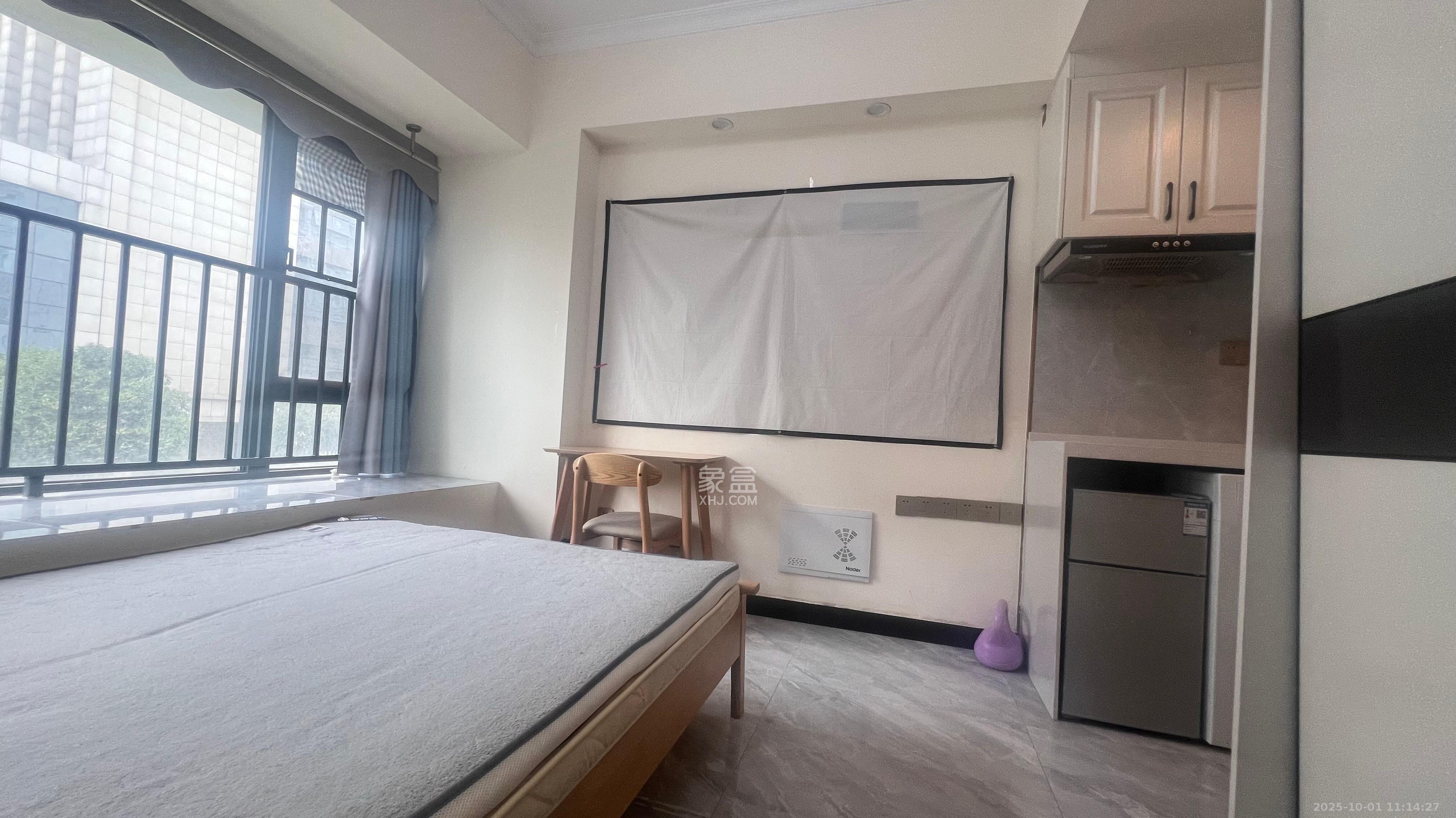 龙湖湘江星座（祺鑫星座公寓）  1室0厅0卫    1300.0元/月室内图