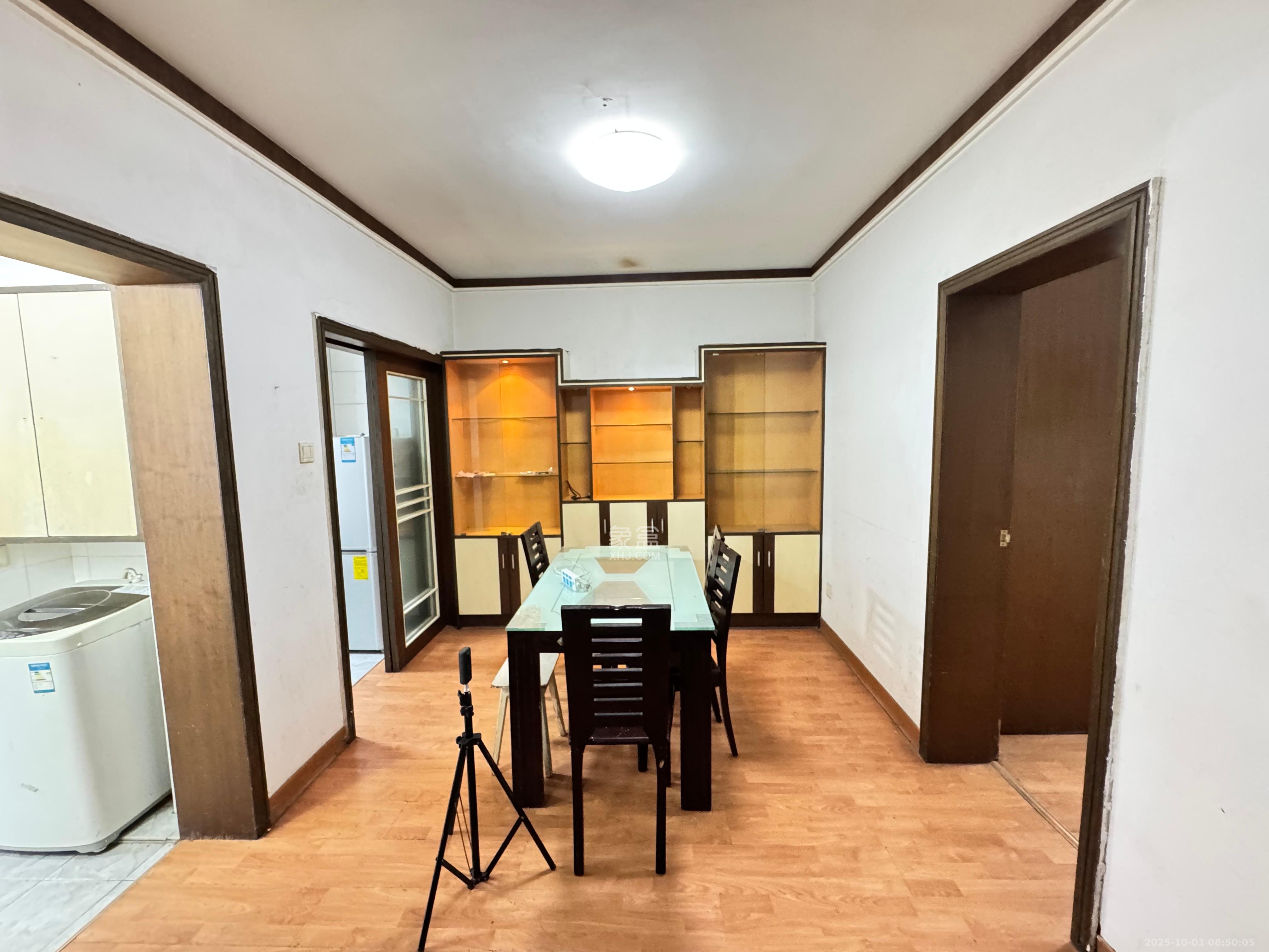 省机械工业学院(湖南工业职业学院雨花校区) 3室2厅2卫 2200.0元/月 省机械工业学院(湖南工业职业学院雨花校区) 3室2厅2卫 2200.0元/月室内图