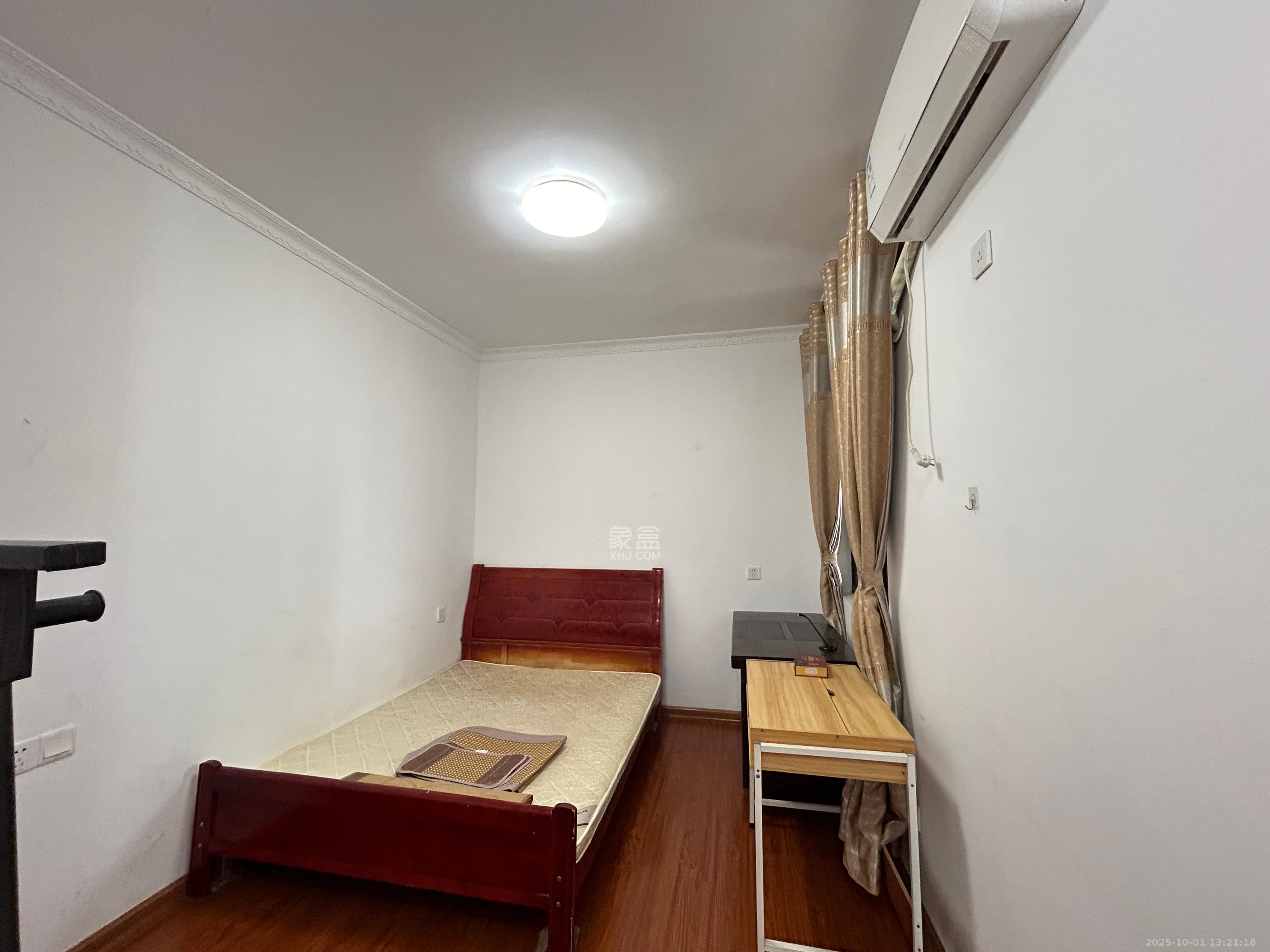 康桥长郡 3室2厅1卫 1800.0元/月 康桥长郡 3室2厅1卫 1800.0元/月室内图