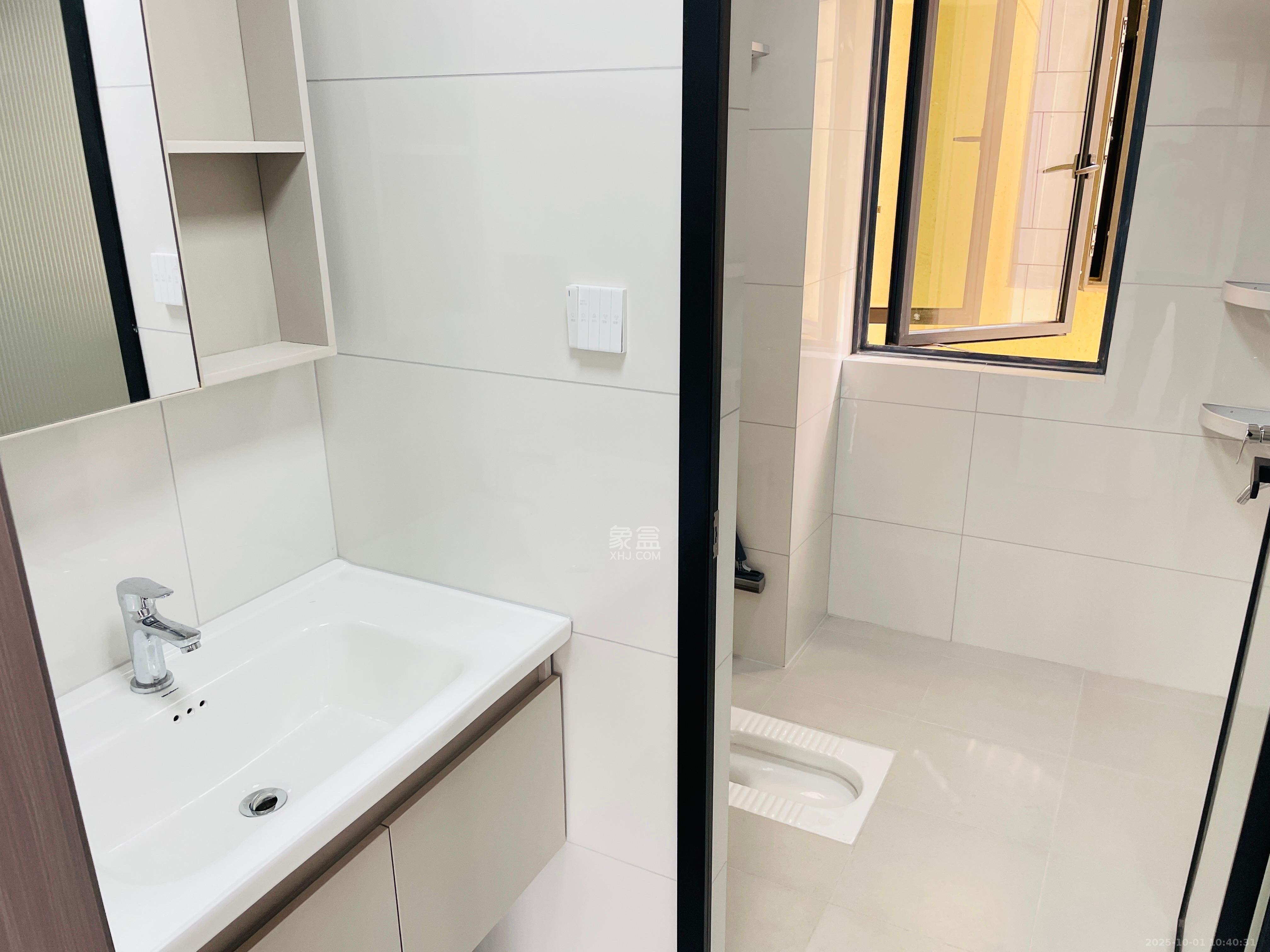 金石蓉园 2室2厅1卫 2500.0元/月 金石蓉园 2室2厅1卫 2500.0元/月室内图