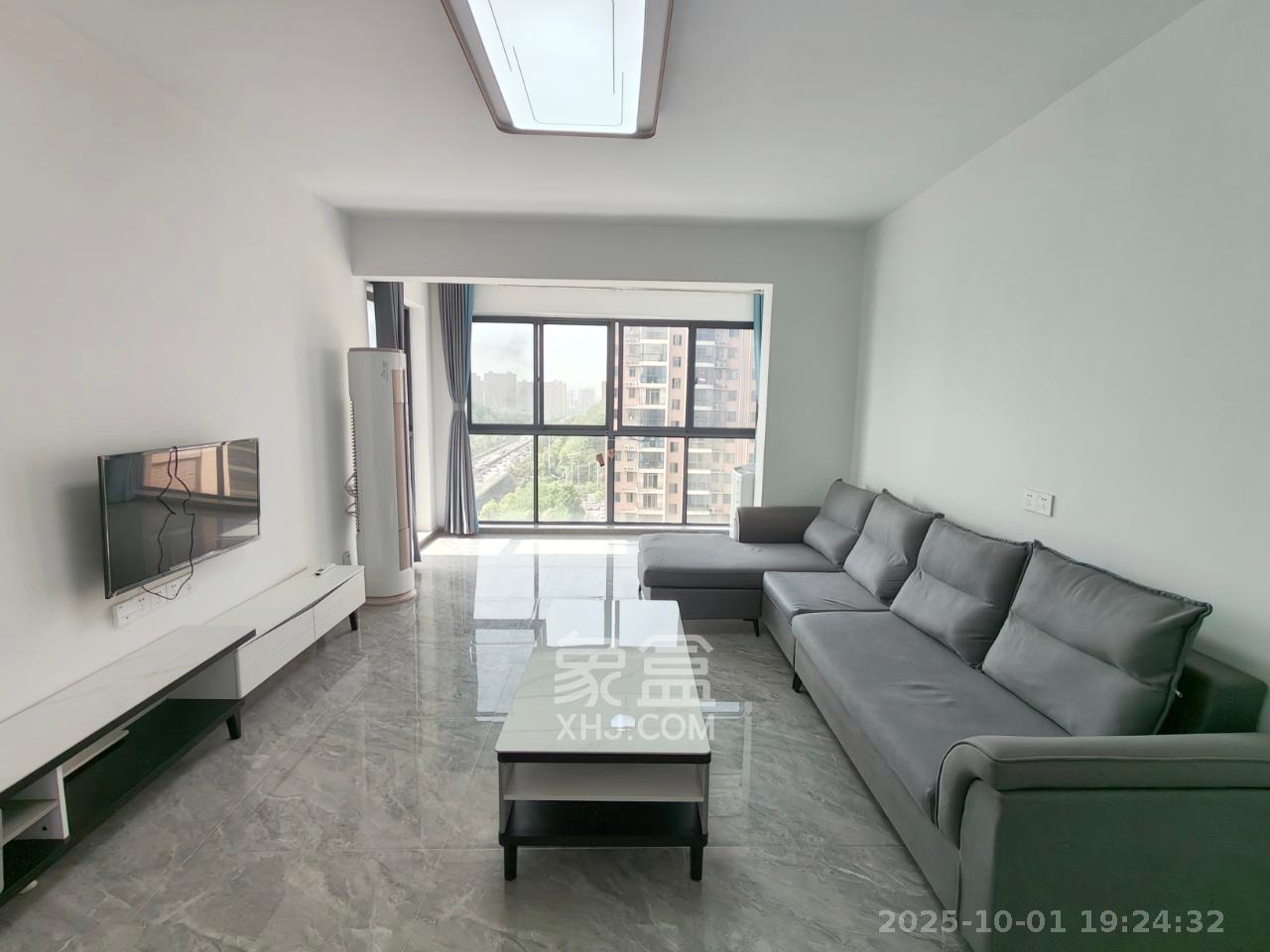 山水新城  3室2厅2卫    2600.0元/月 山水新城  3室2厅2卫    2600.0元/月