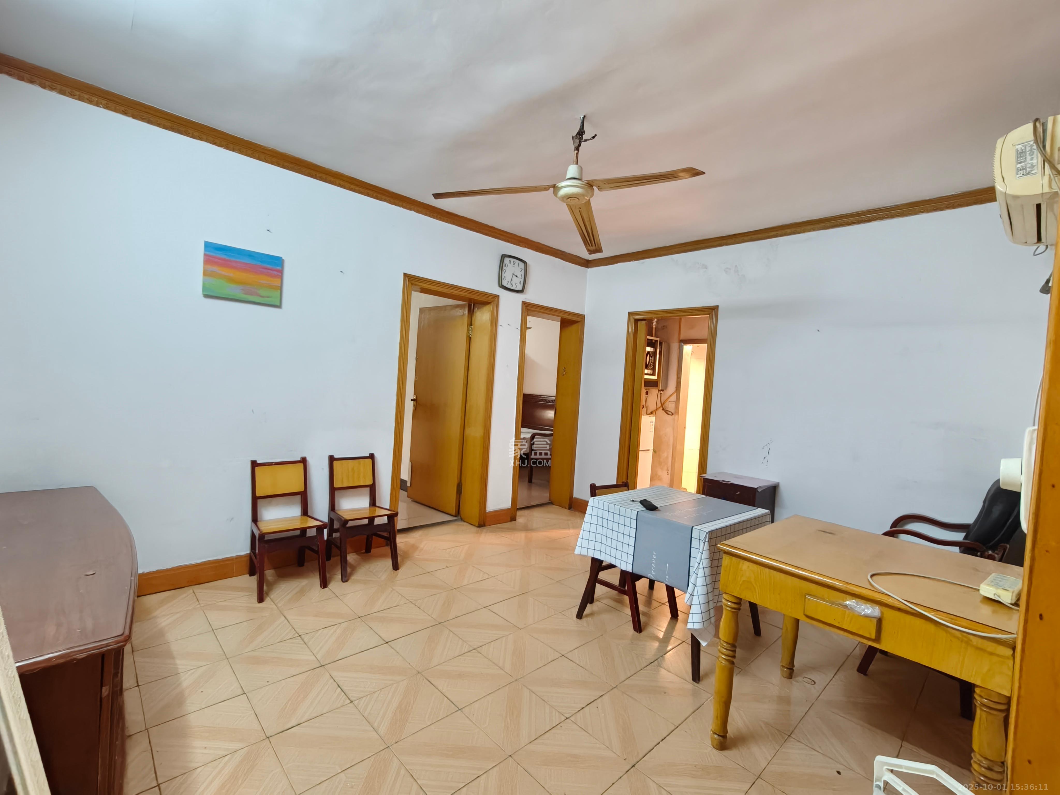 国立投资公司宿舍 1室0厅0卫 1700.0元/月 国立投资公司宿舍 1室0厅0卫 1700.0元/月室内图