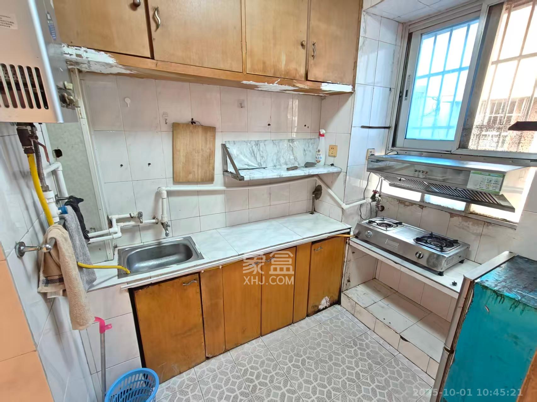 扫把塘集贸市场宿舍 2室1厅1卫 1300.0元/月 扫把塘集贸市场宿舍 2室1厅1卫 1300.0元/月室内图