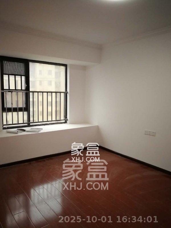 奥克斯缔壹城 4室2厅2卫 3600.0元/月 奥克斯缔壹城 4室2厅2卫 3600.0元/月室内图