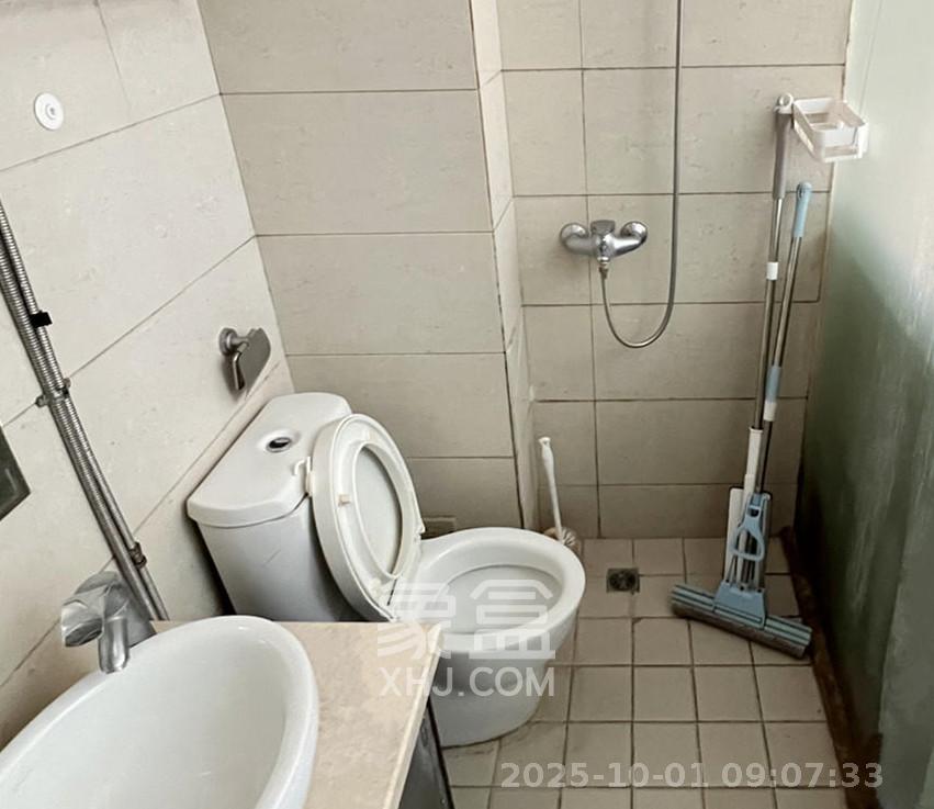 铂宫  1室1厅1卫    1600.0元/月 铂宫  1室1厅1卫    1600.0元/月室内图