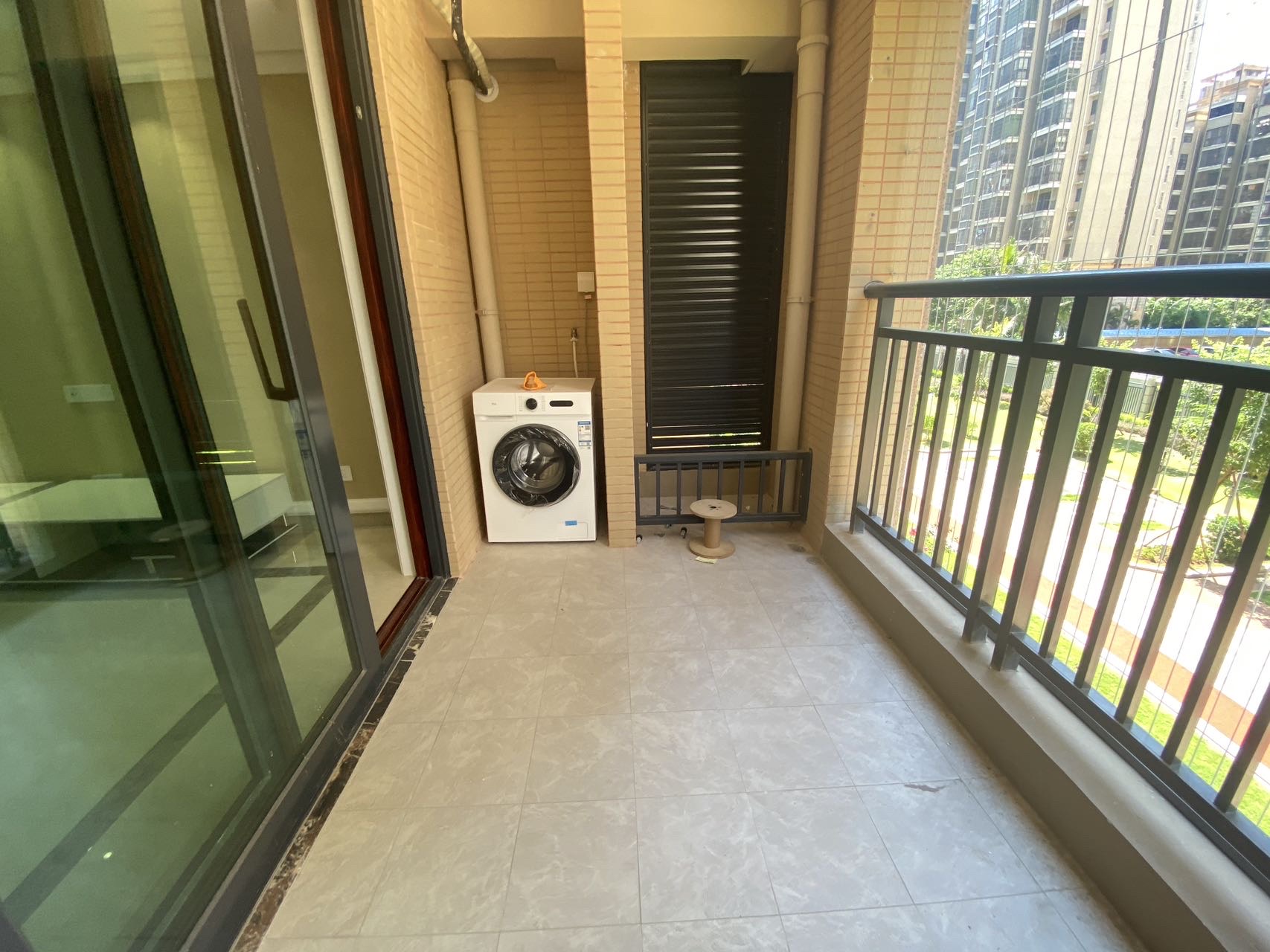 椰风水韵（南区）  3室1厅1卫   3200.00元/月室内图