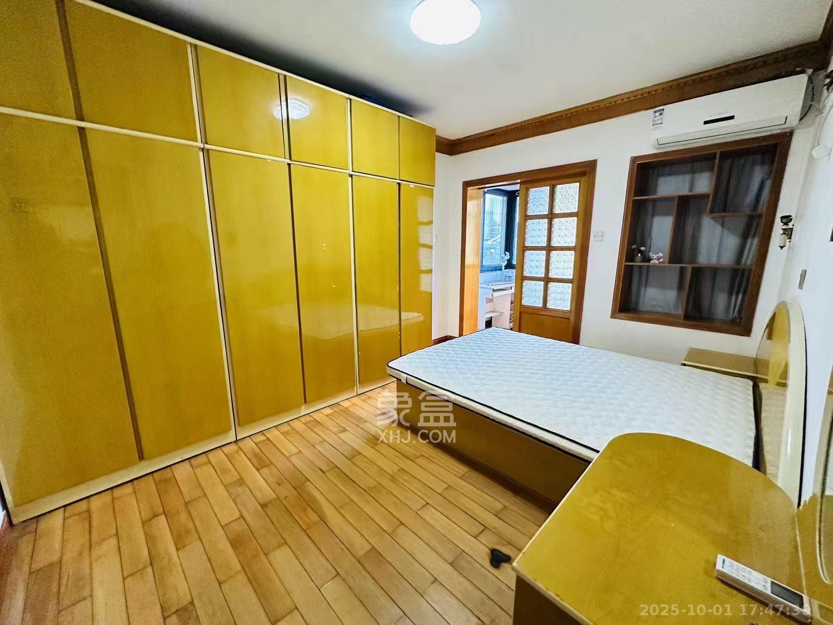 裕农街散盘 2室1厅1卫 1600.0元/月 裕农街散盘 2室1厅1卫 1600.0元/月室内图