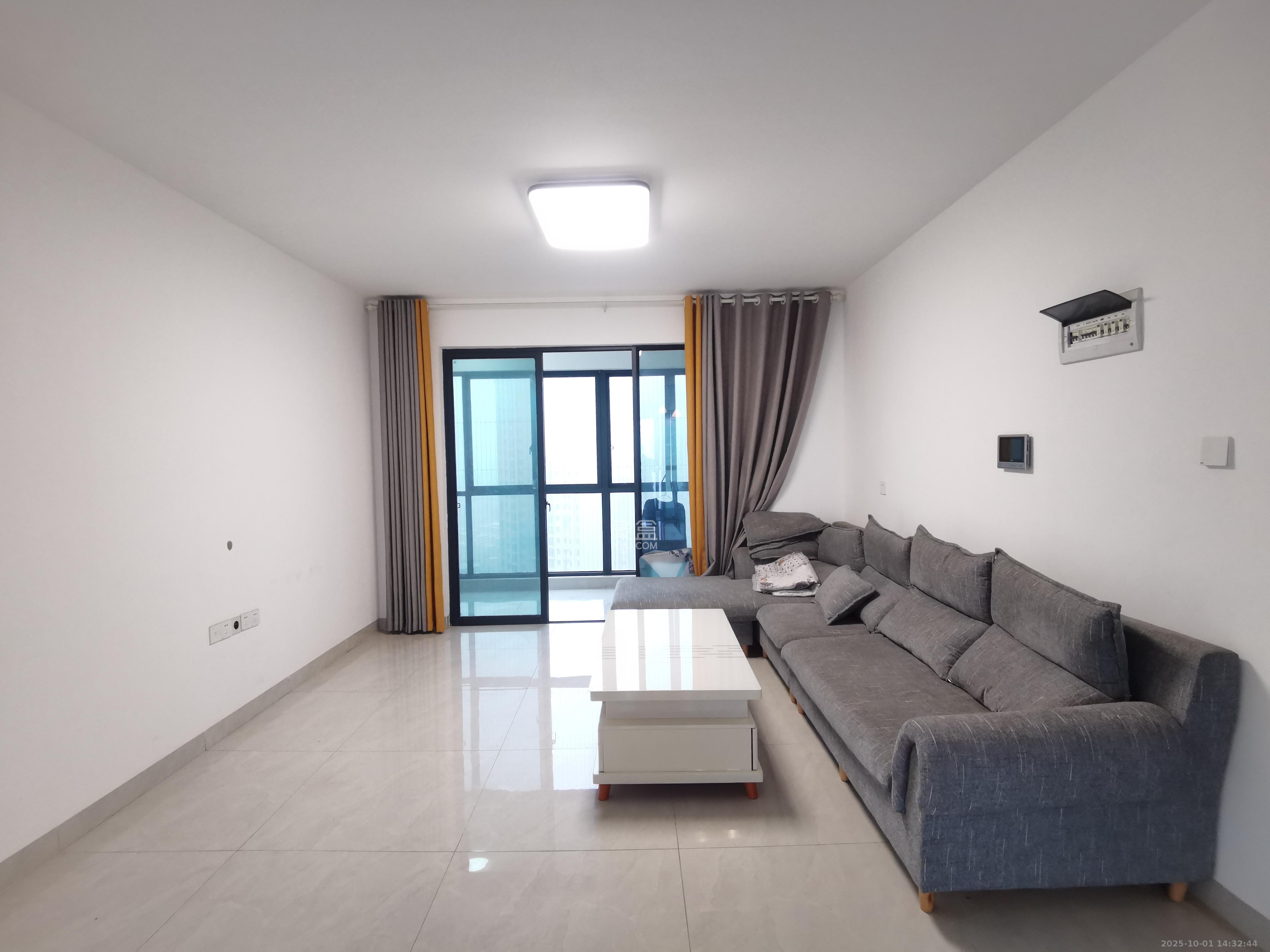 筑梦星园 4室2厅2卫 2200.0元/月 筑梦星园 4室2厅2卫 2200.0元/月室内图