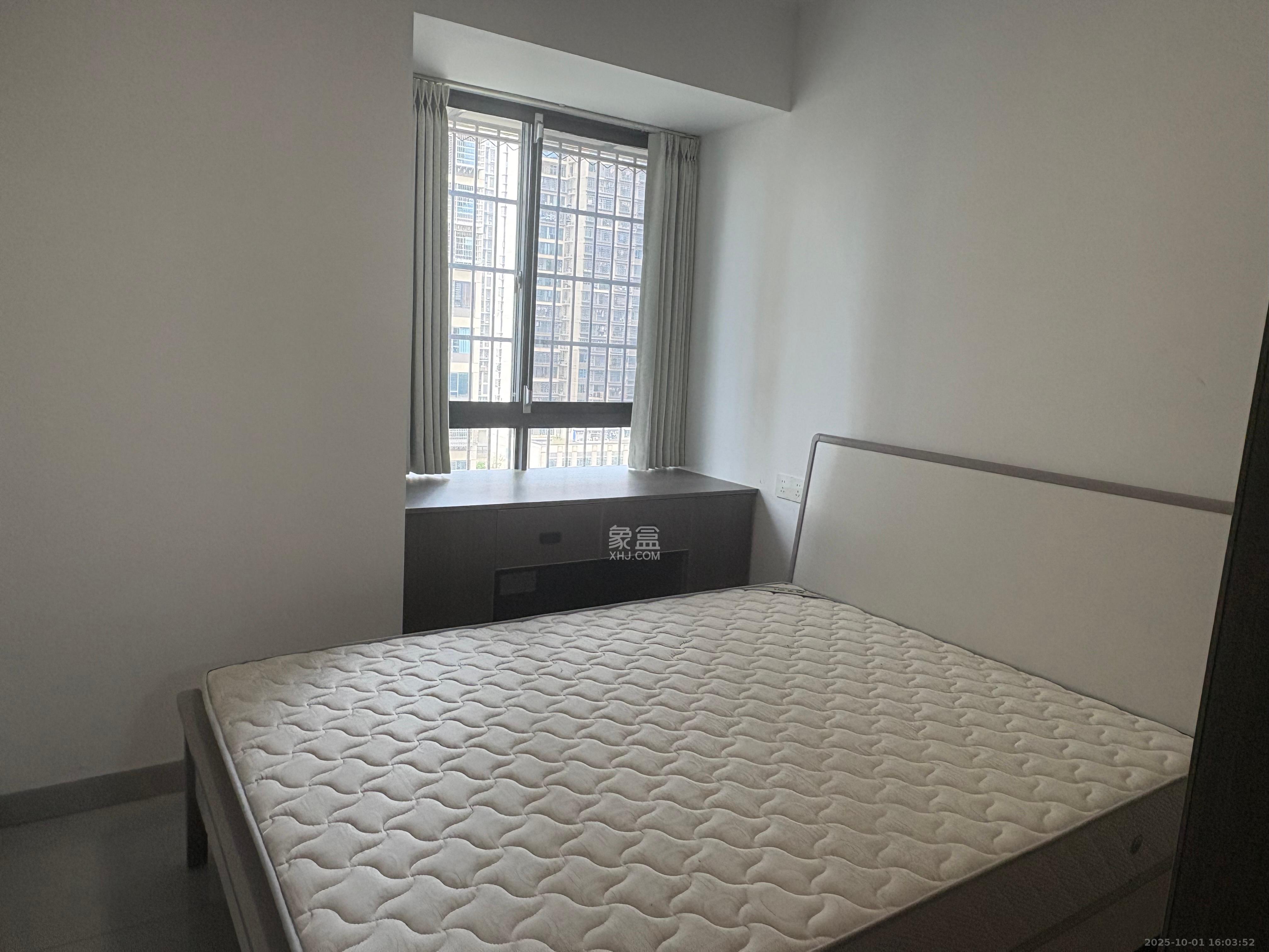 桥头家园二期(桥头家苑二期) 3室2厅1卫 2000.0元/月 桥头家园二期(桥头家苑二期) 3室2厅1卫 2000.0元/月室内图