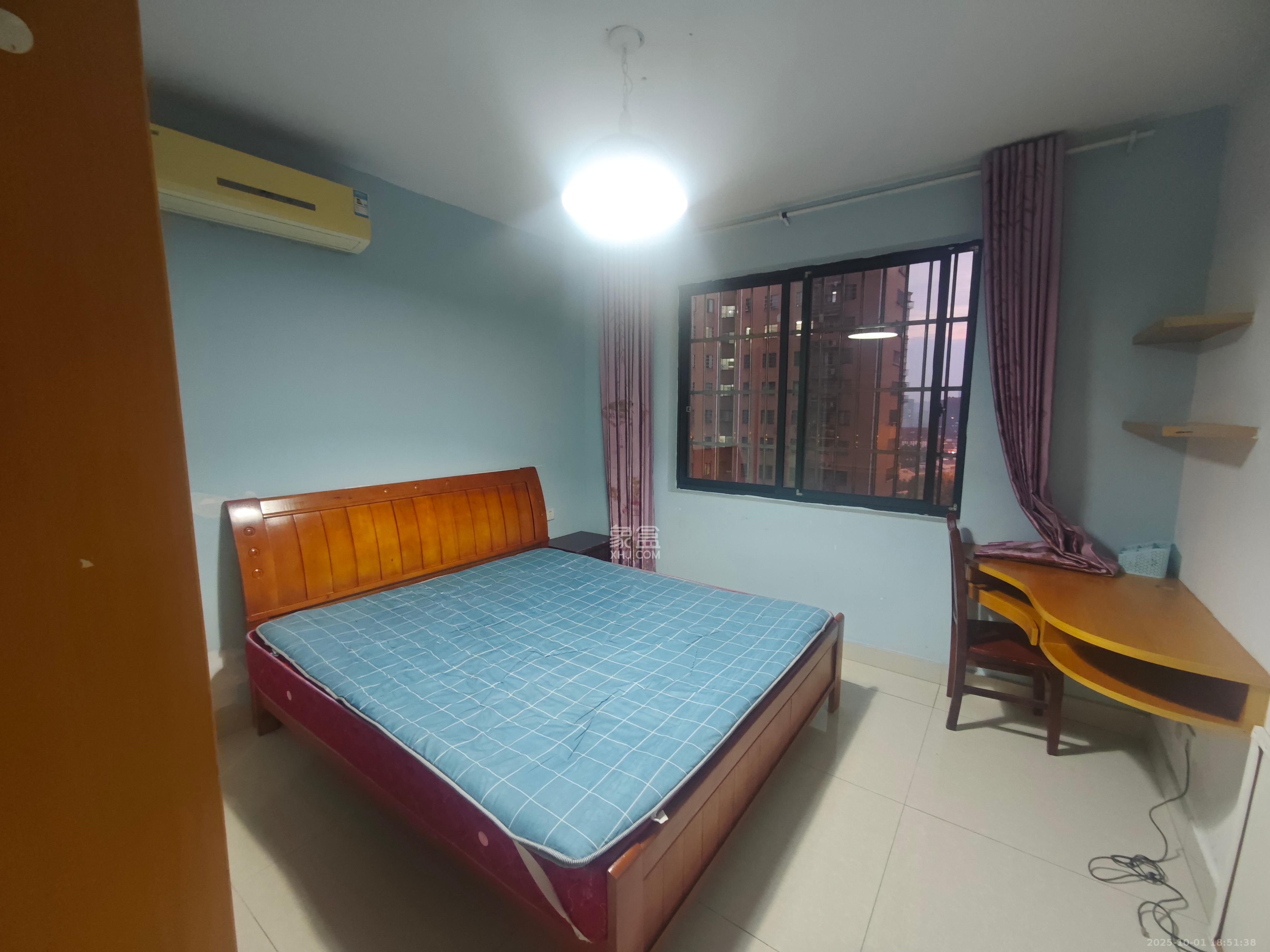 诚兴园  3室2厅1卫    1800.0元/月室内图