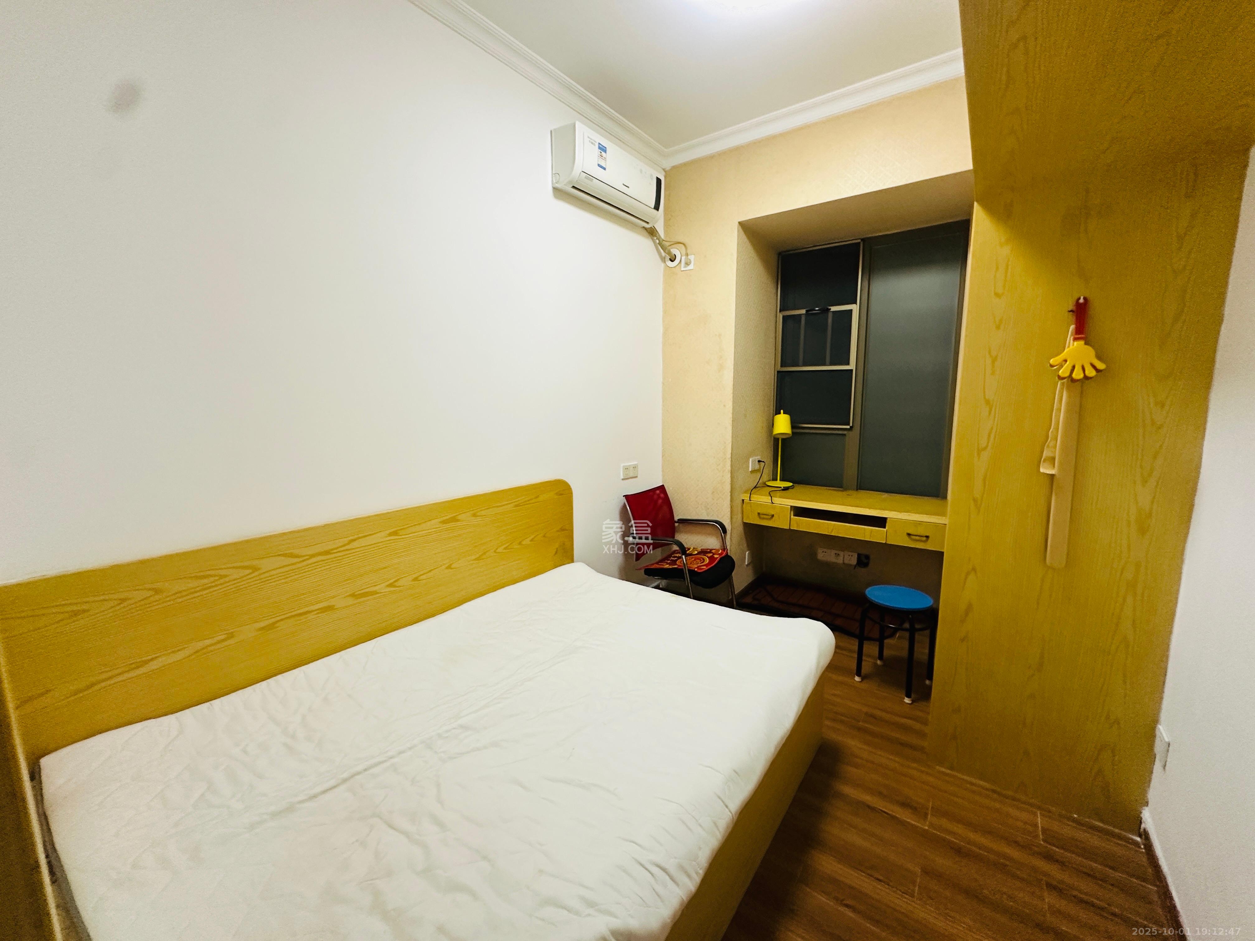 米兰春天 2室1厅1卫 1800.0元/月 米兰春天 2室1厅1卫 1800.0元/月室内图