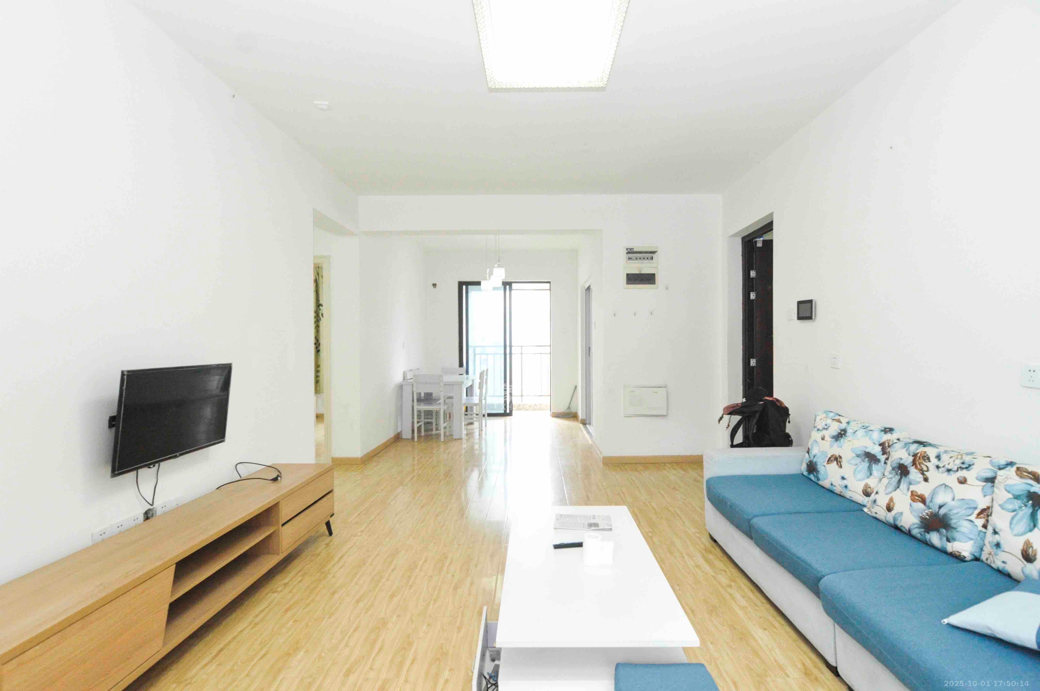 卓越浅水湾  1室1厅1卫    2600.0元/月 卓越浅水湾  1室1厅1卫    2600.0元/月室内图