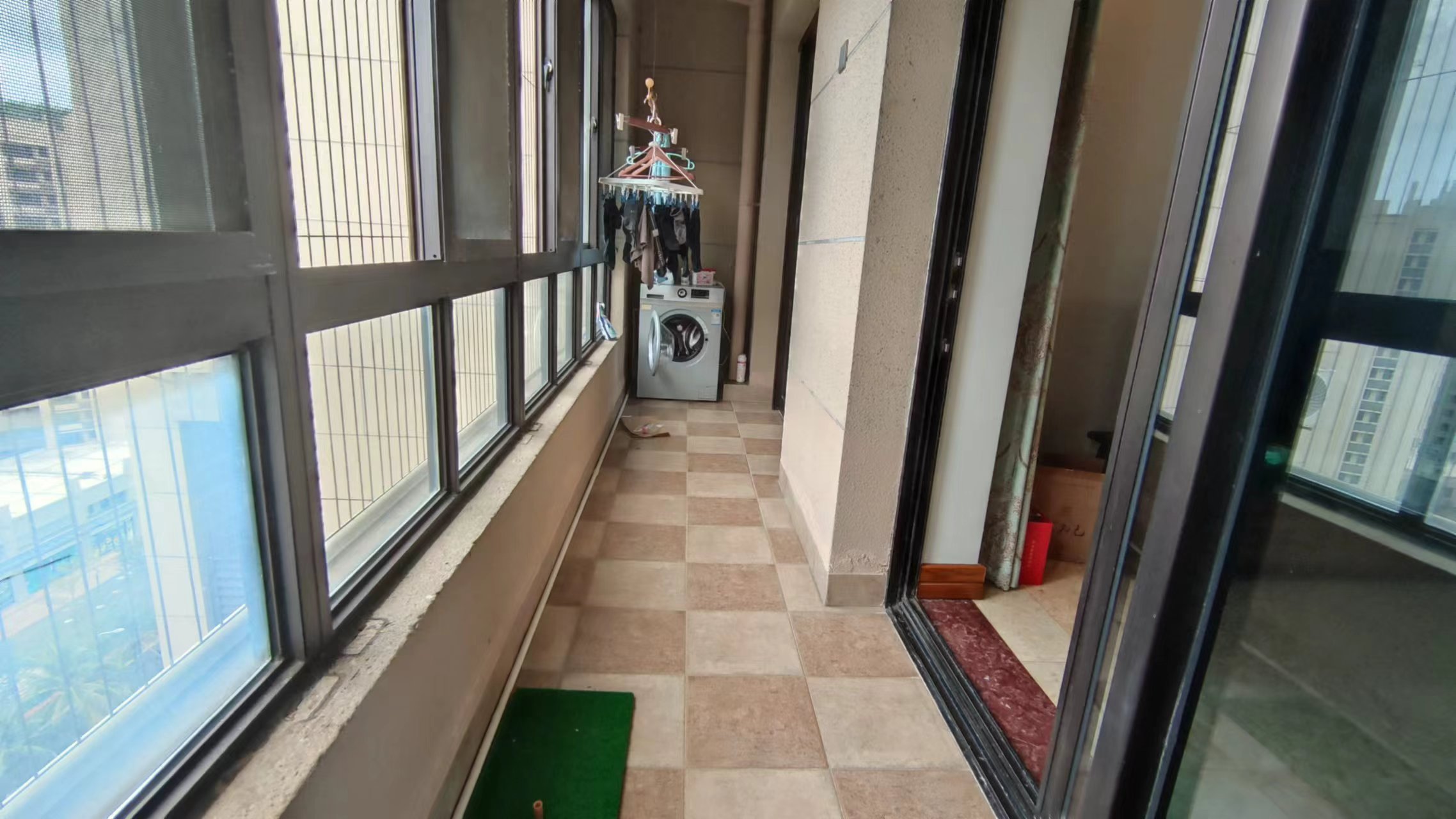 滨海新天地 3室2厅1卫 2800.0元/月 滨海新天地 3室2厅1卫 2800.0元/月室内图