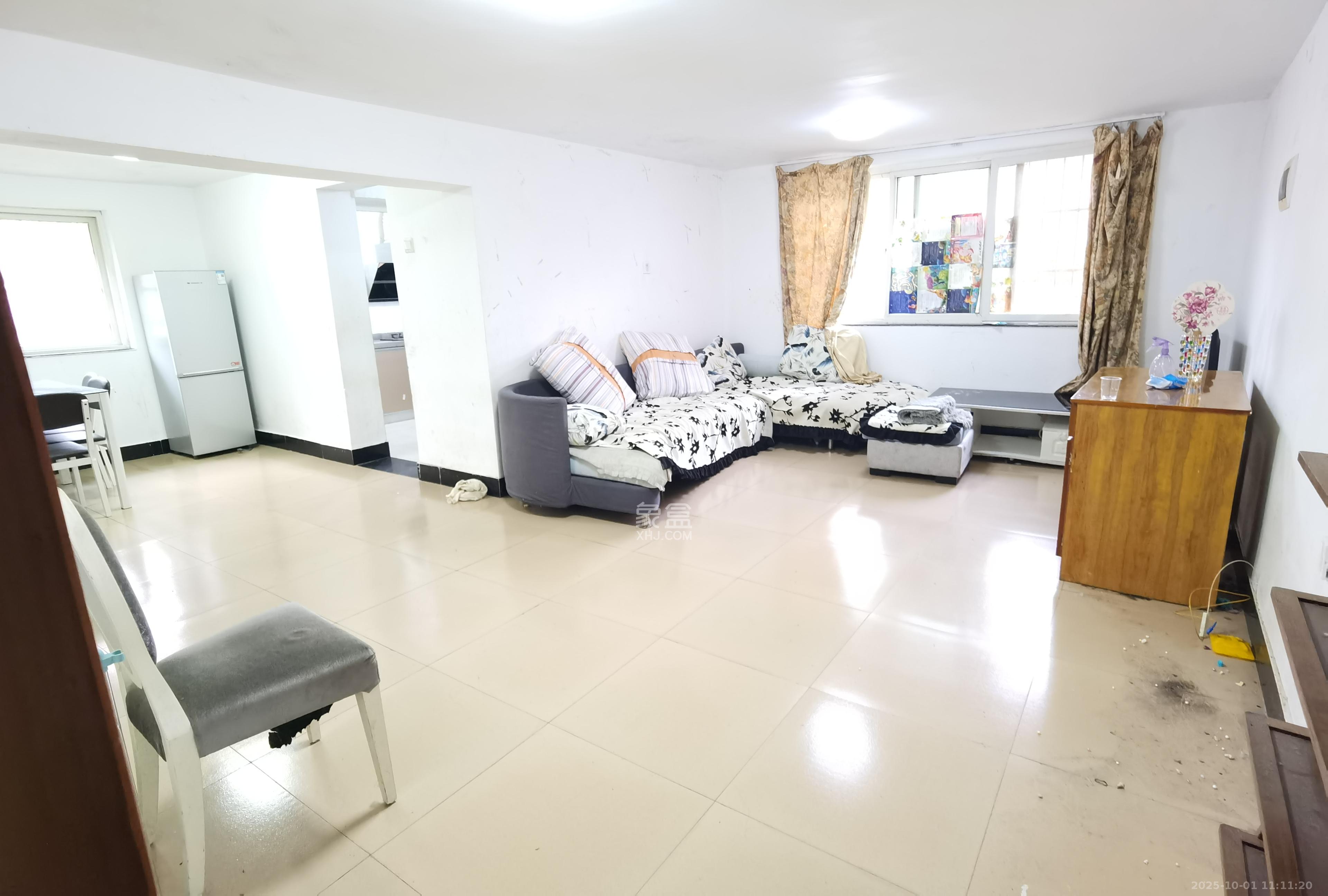 枫林美景 2室2厅1卫 1700.0元/月 枫林美景 2室2厅1卫 1700.0元/月室内图