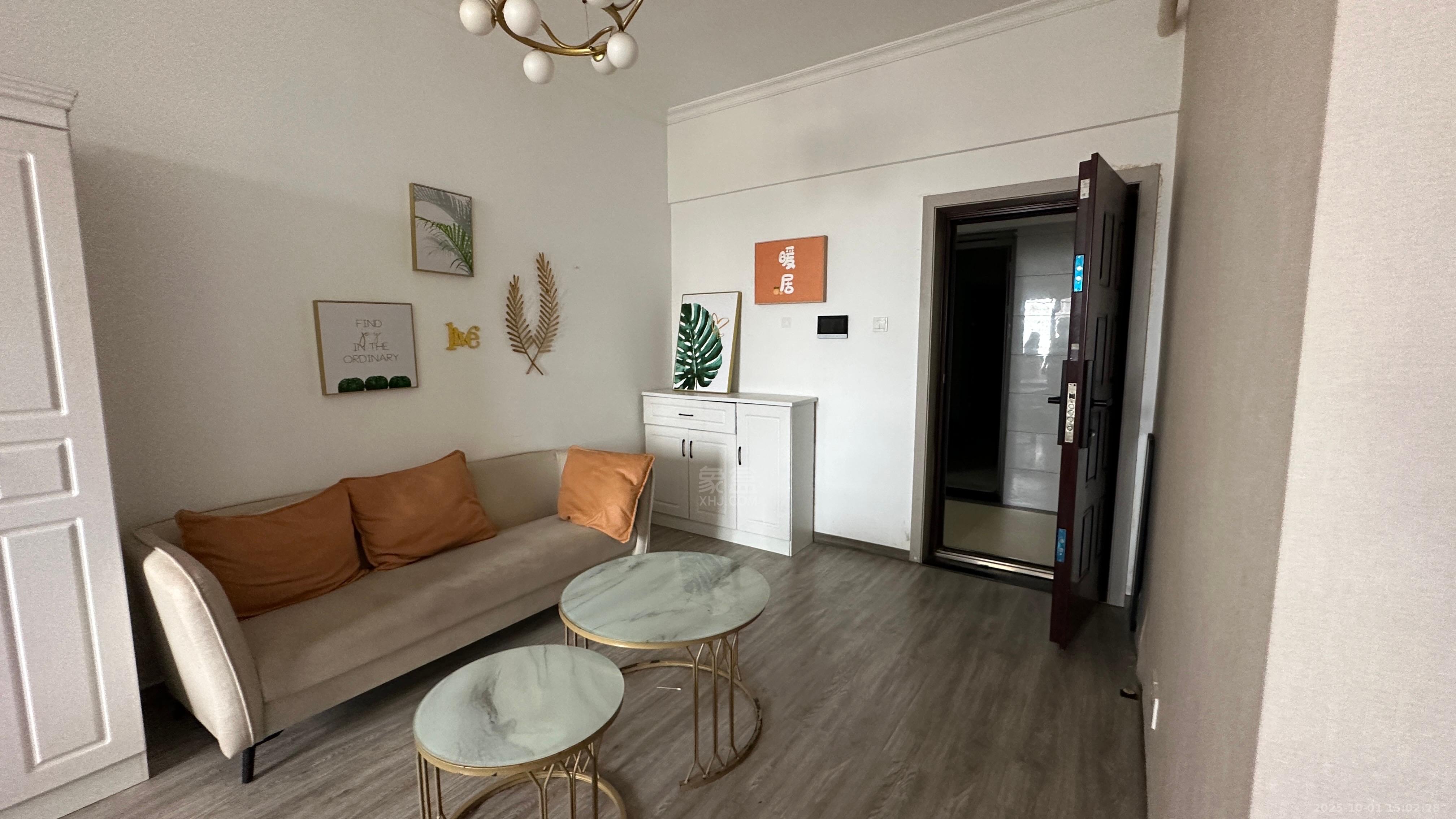 望云印象 1室1厅1卫 1500.0元/月 望云印象 1室1厅1卫 1500.0元/月室内图