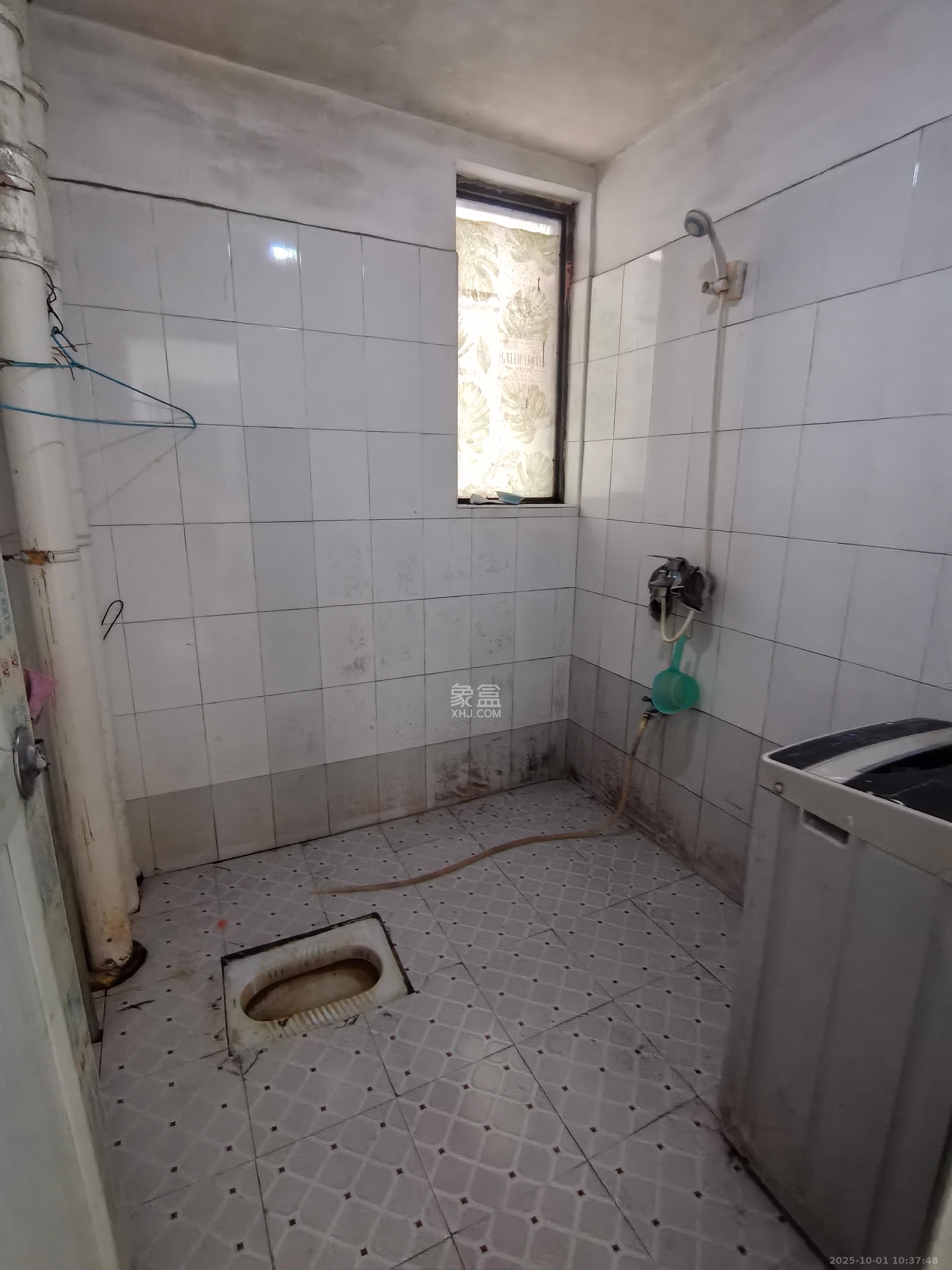 中房F联邦  2室2厅1卫    1800.0元/月室内图