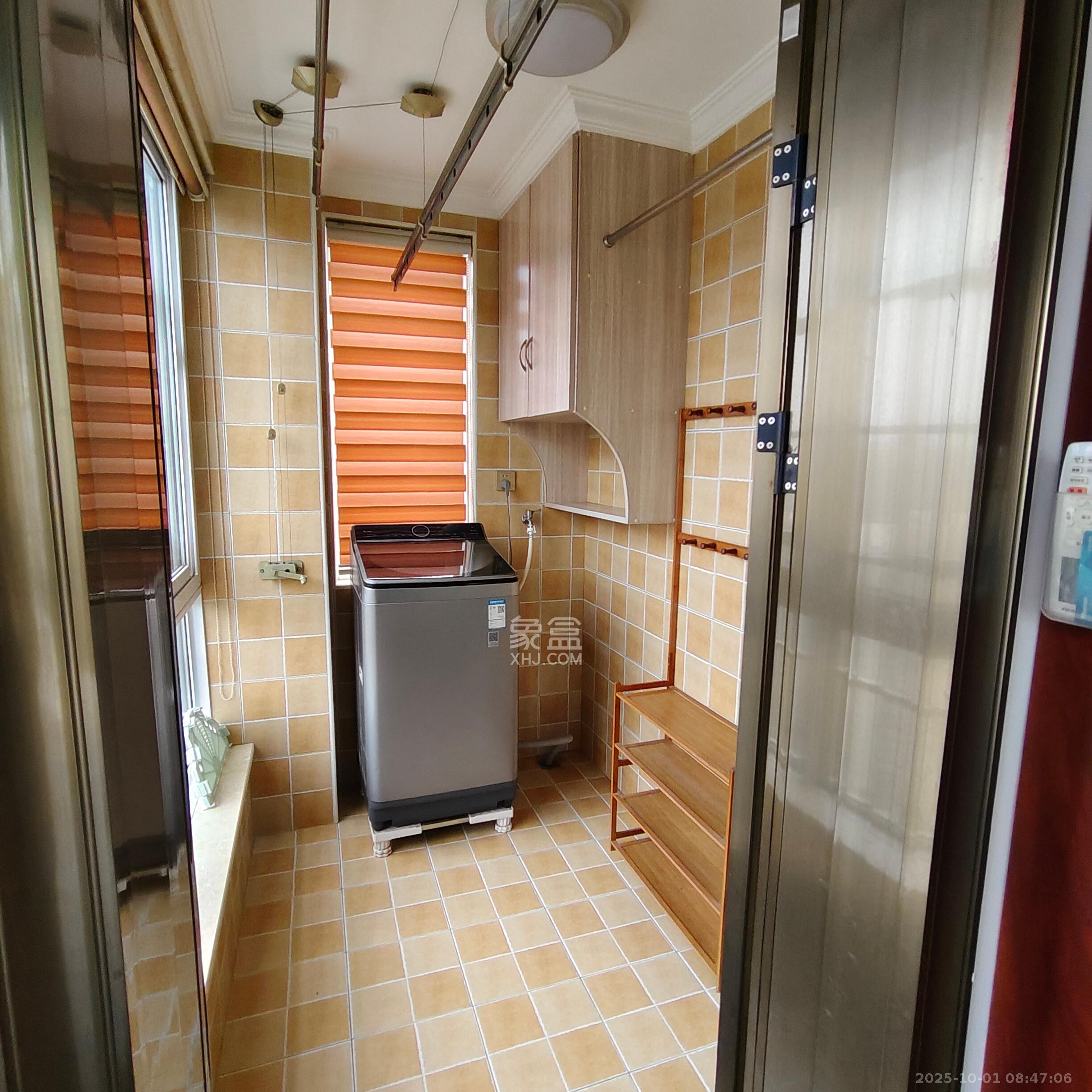 楚天世纪城西苑 3室2厅2卫 2400.0元/月 楚天世纪城西苑 3室2厅2卫 2400.0元/月室内图