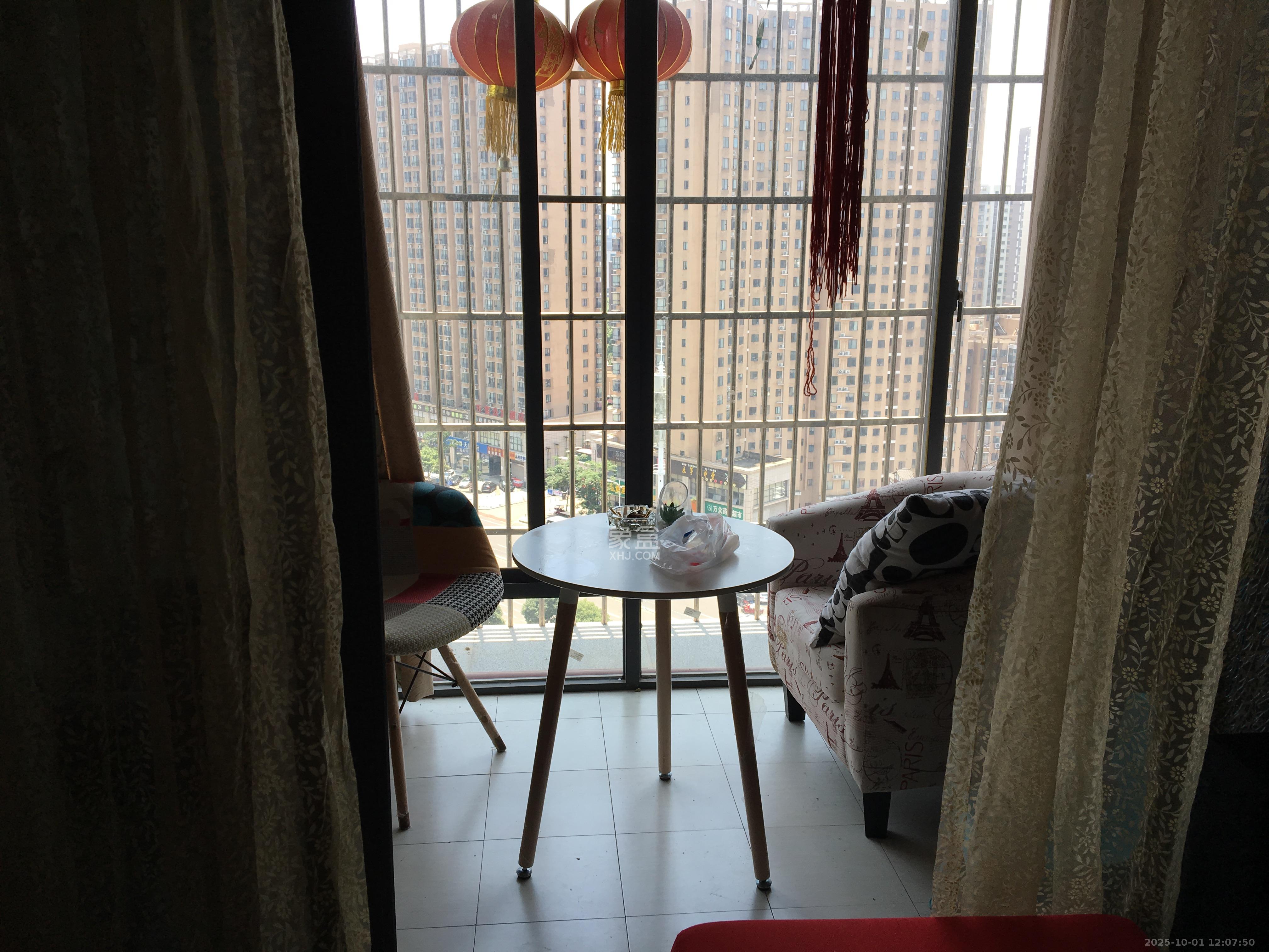 时代公馆 2室1厅1卫 2150.0元/月 时代公馆 2室1厅1卫 2150.0元/月室内图