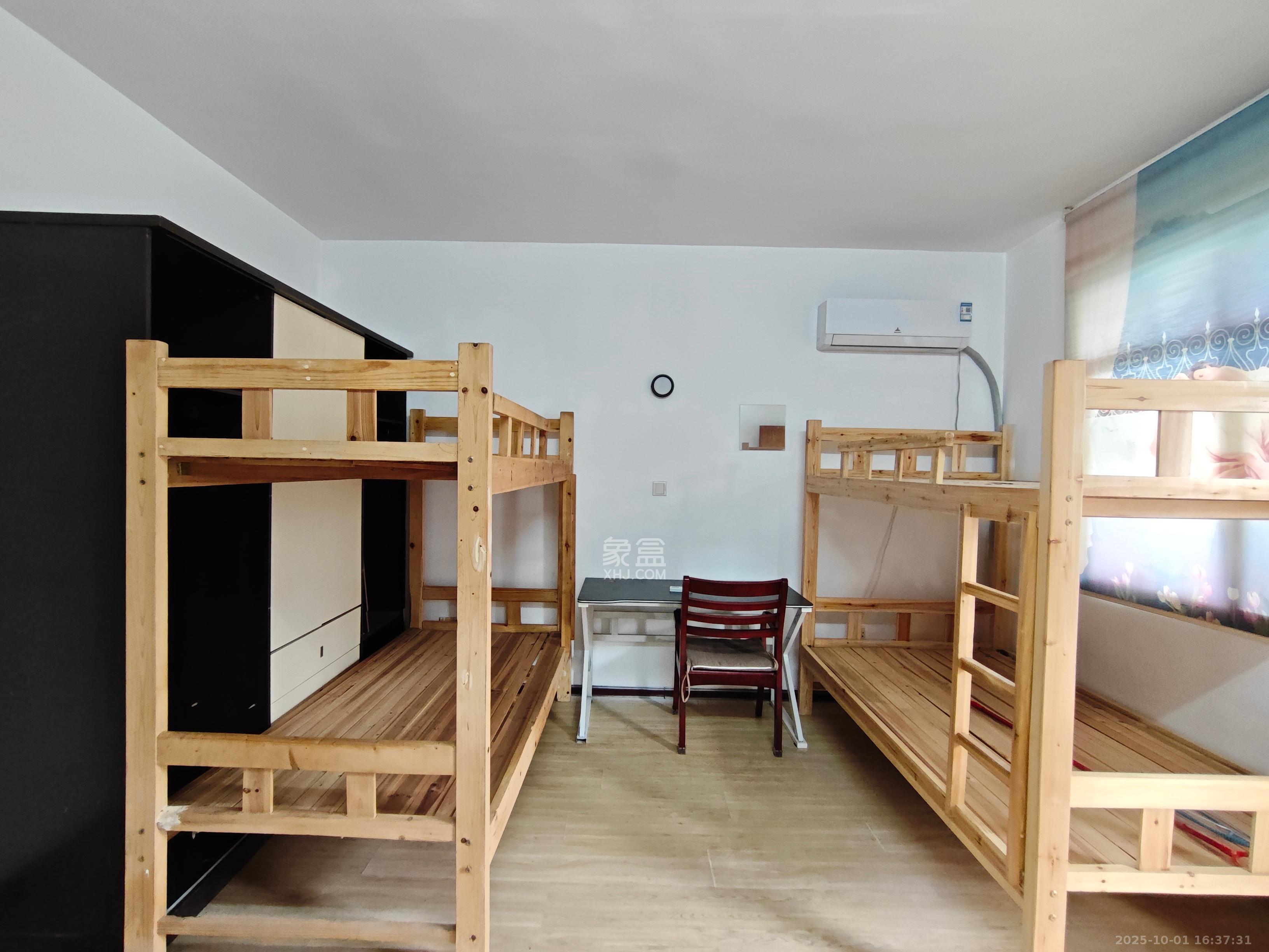 省农业银行雨花路大院 3室2厅1卫 1900.0元/月 省农业银行雨花路大院 3室2厅1卫 1900.0元/月室内图