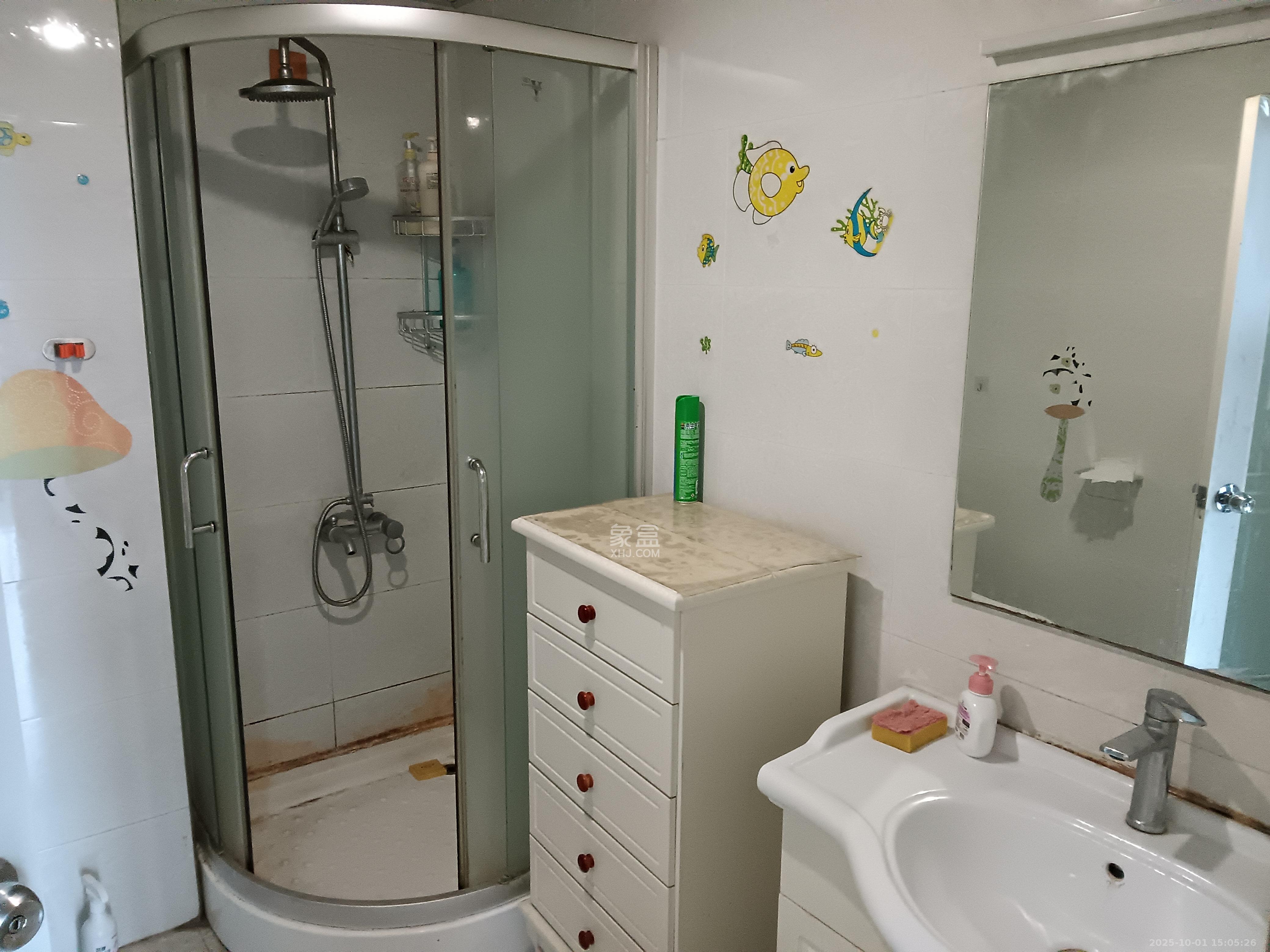 博林金谷 1室1厅1卫 1500.0元/月 博林金谷 1室1厅1卫 1500.0元/月室内图