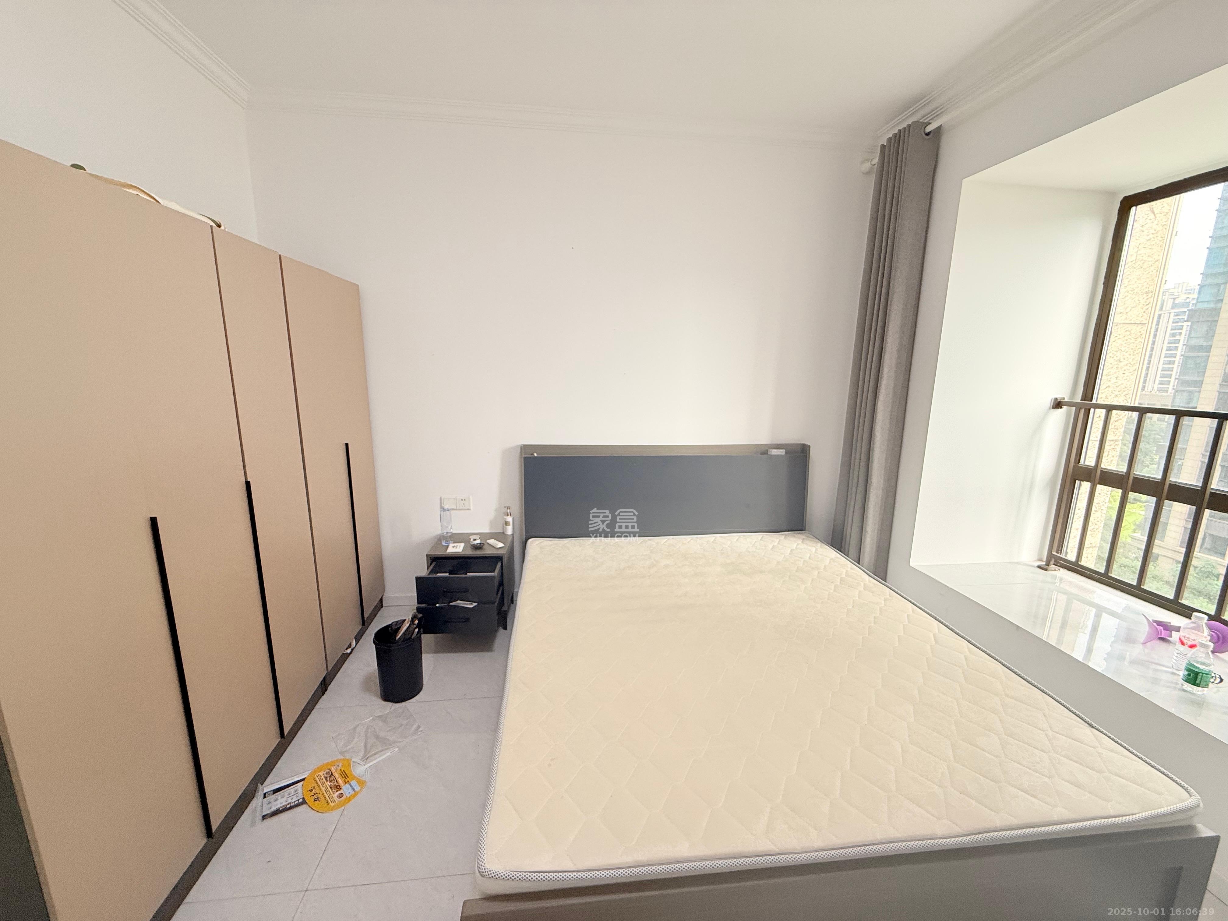 明昇壹城（明昇时代广场）二期  3室2厅1卫    3200.0元/月室内图