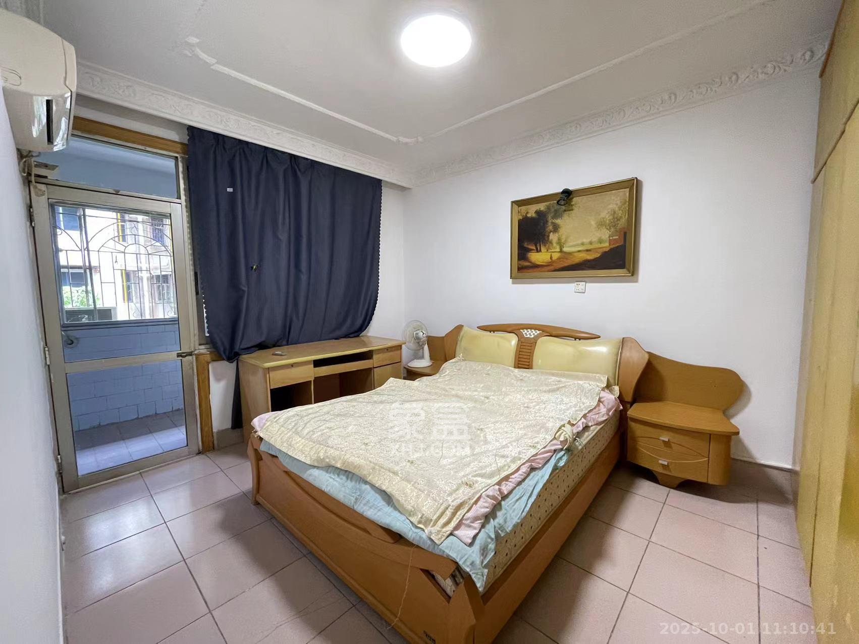 荷花园市直教师村（长沙市教育局直属教师二村）  3室2厅1卫    2200.0元/月室内图