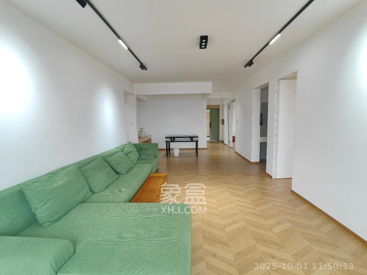 正荣财富中心 3室2厅2卫 2500.0元/月 正荣财富中心 3室2厅2卫 2500.0元/月室内图