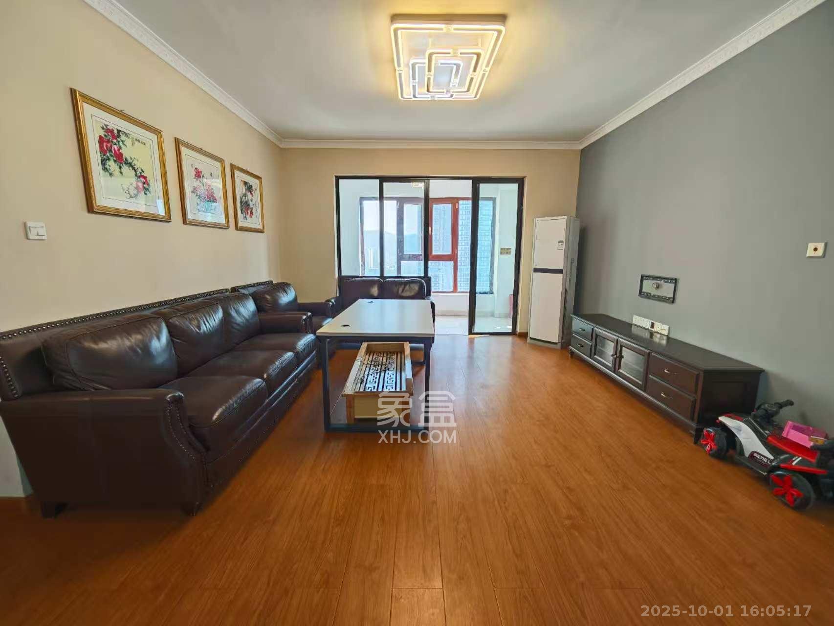 梅溪湖金茂悦(金悦雅苑) 4室2厅2卫 3500.0元/月 梅溪湖金茂悦(金悦雅苑) 4室2厅2卫 3500.0元/月室内图