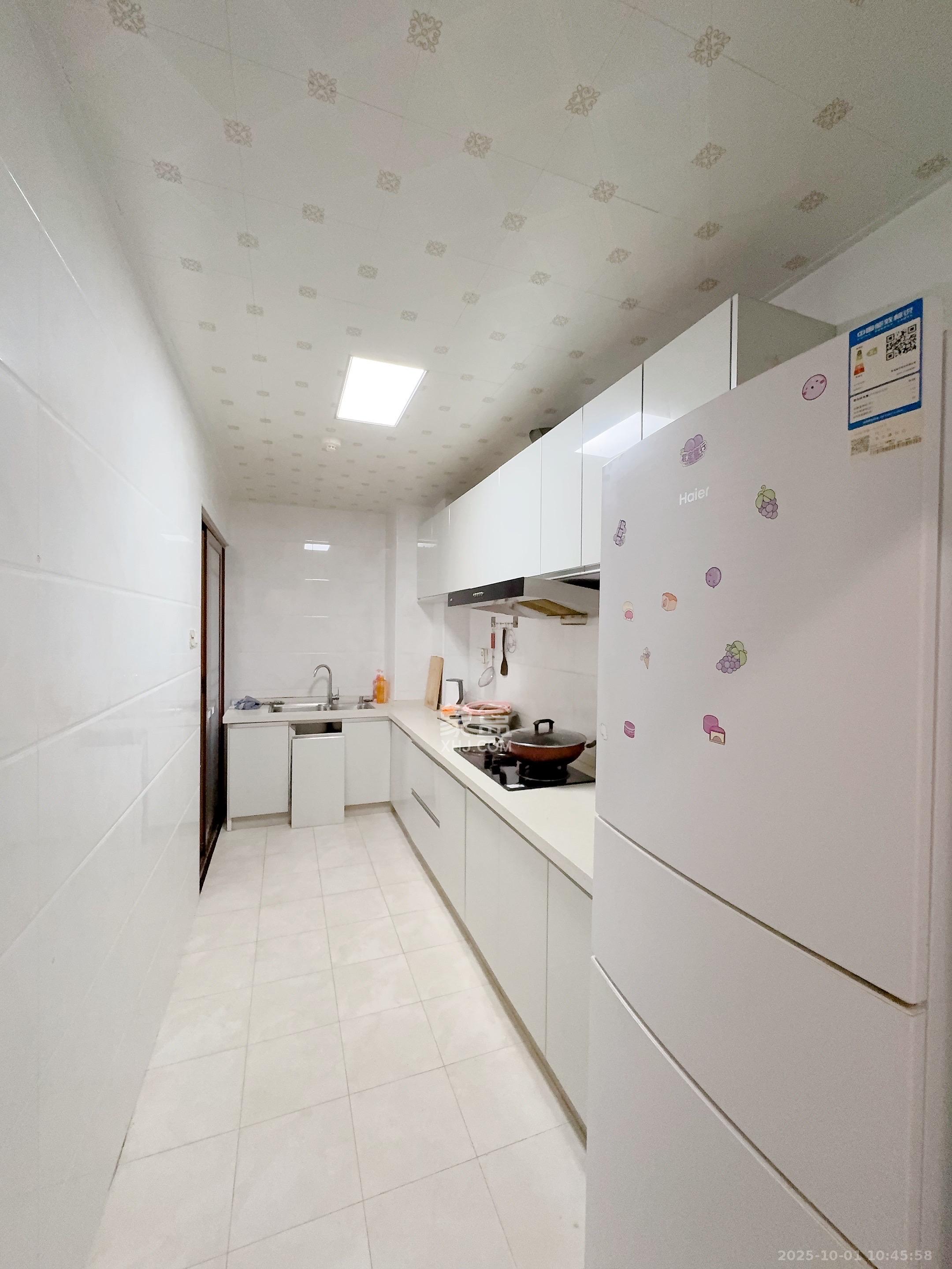 北辰三角洲E6区 3室2厅2卫 3500.0元/月 北辰三角洲E6区 3室2厅2卫 3500.0元/月室内图