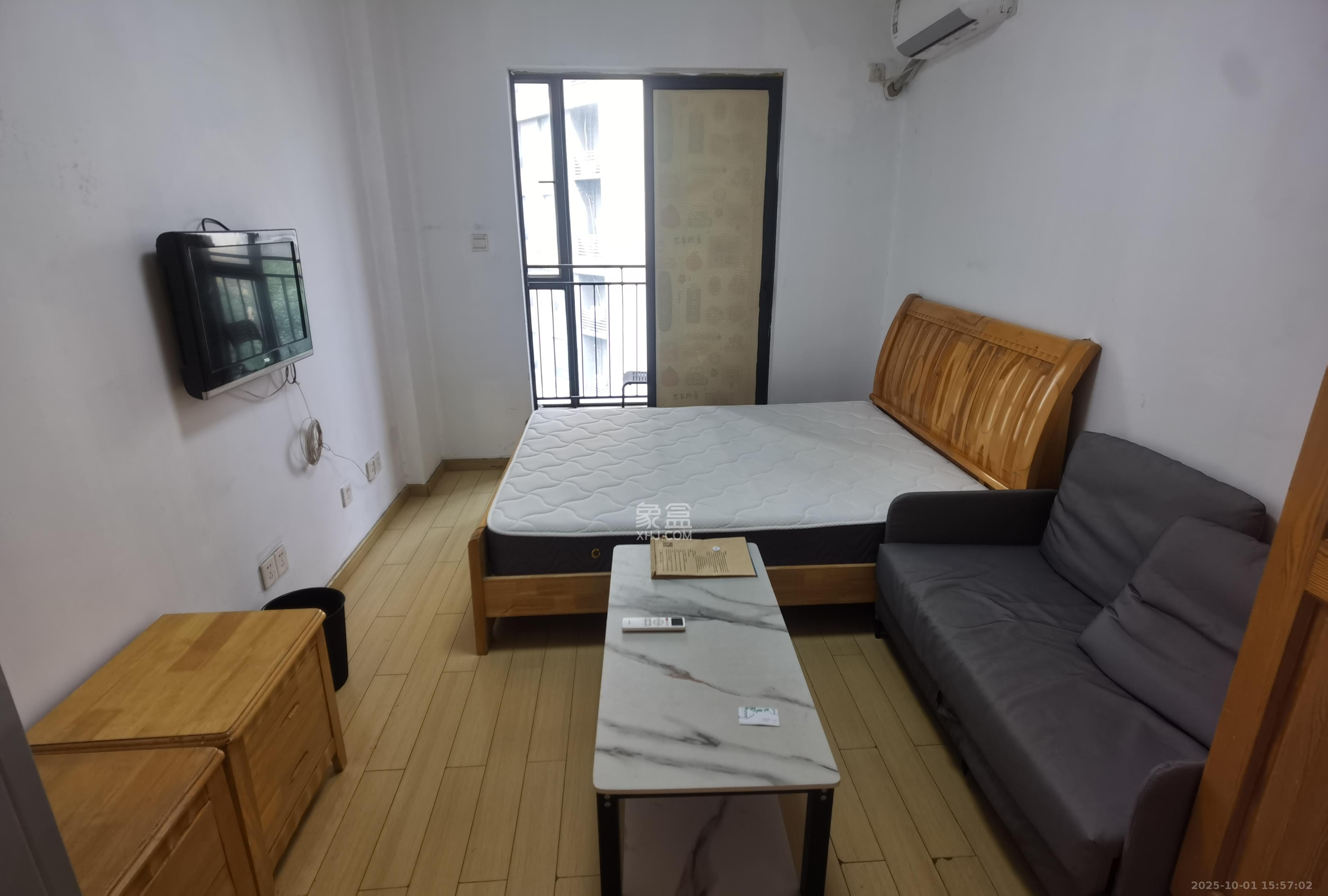 万科金域华府一期 1室1厅1卫 1180.0元/月 万科金域华府一期 1室1厅1卫 1180.0元/月室内图