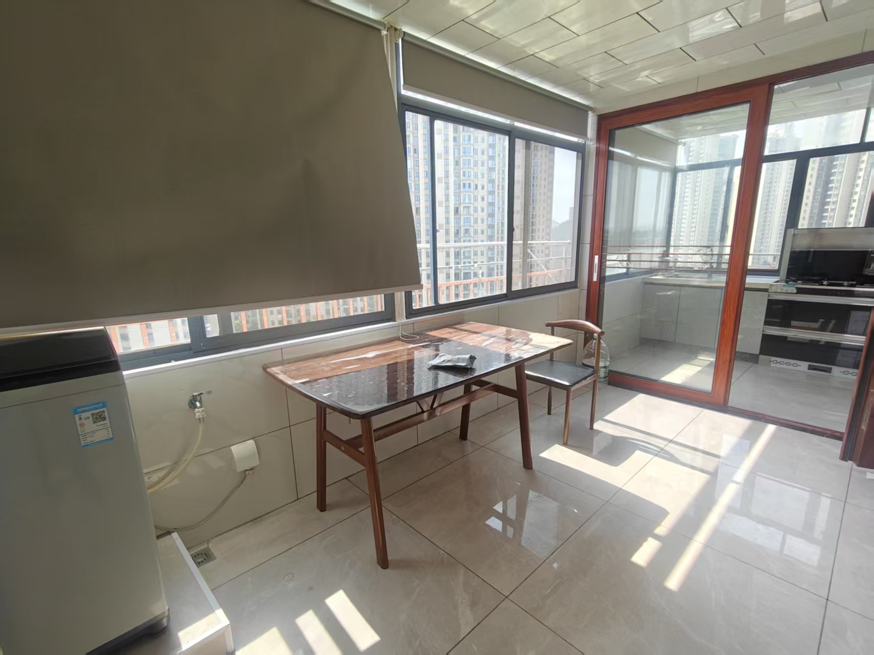 上城世家 1室1厅1卫 1200.0元/月 上城世家 1室1厅1卫 1200.0元/月室内图