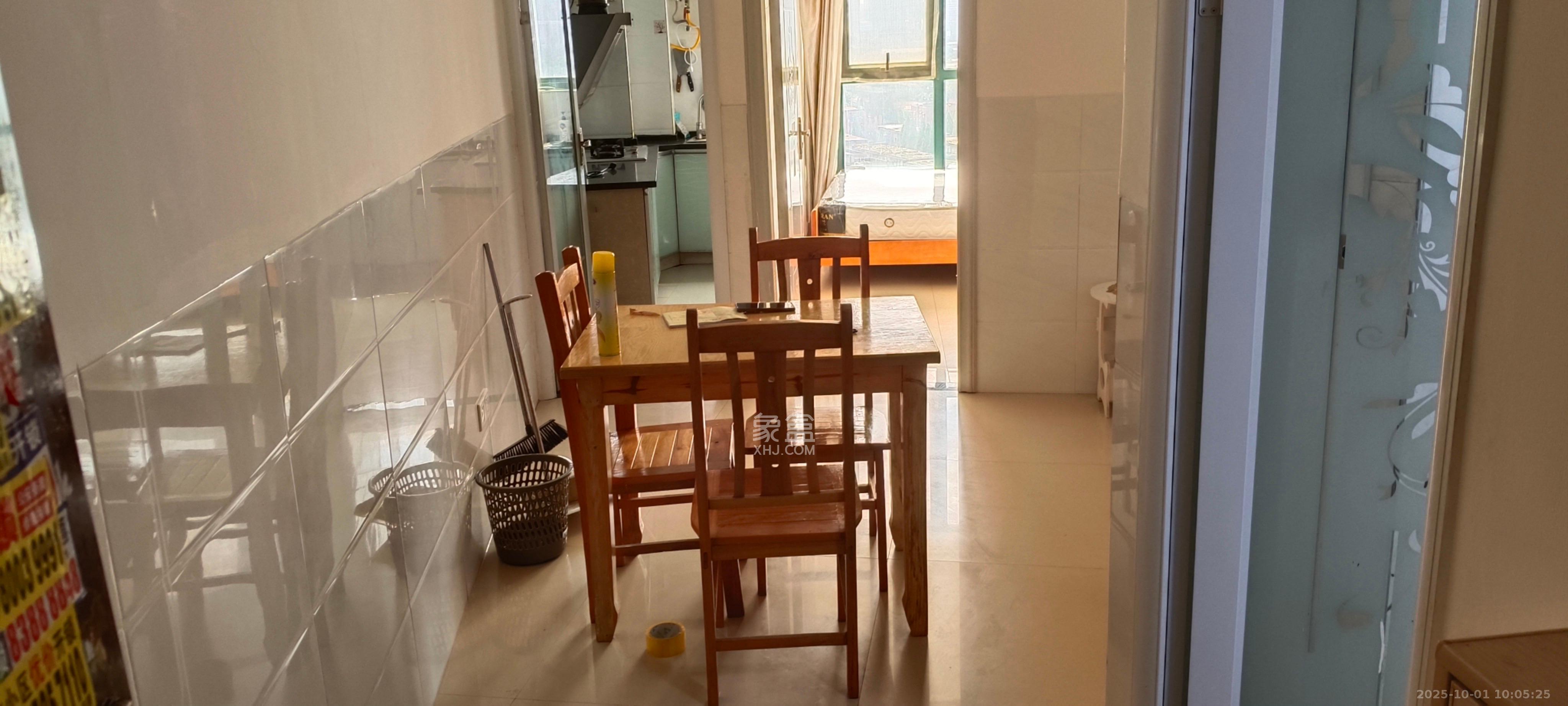 湖韵佳苑 1室1厅1卫 1500.0元/月 湖韵佳苑 1室1厅1卫 1500.0元/月室内图