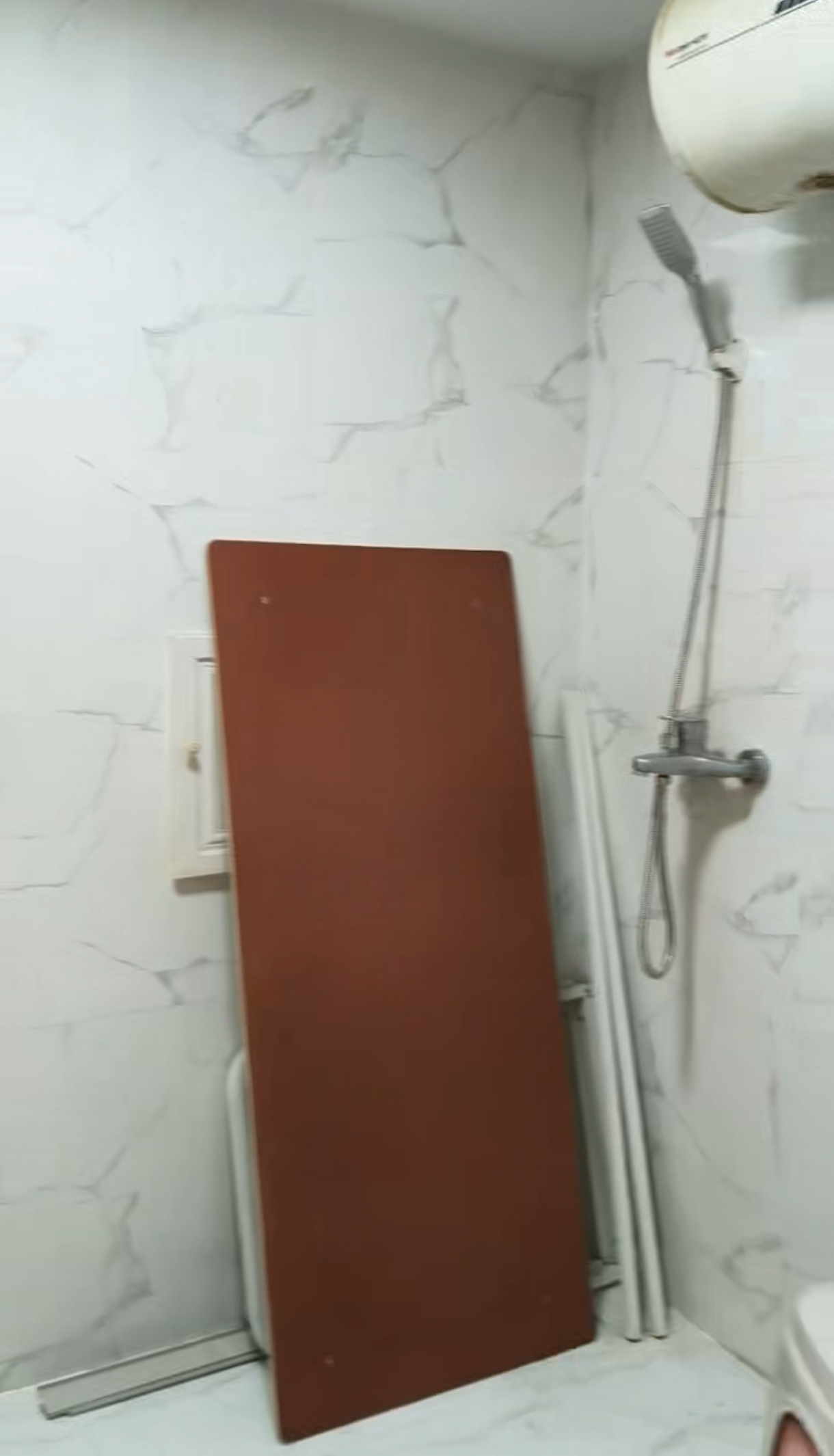 世贸中心  1室1厅1卫    1800.0元/月室内图