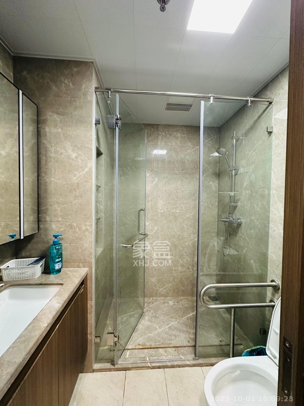 梅溪华府(新城金茂梦想华府) 4室2厅3卫 7500.0元/月 梅溪华府(新城金茂梦想华府) 4室2厅3卫 7500.0元/月室内图