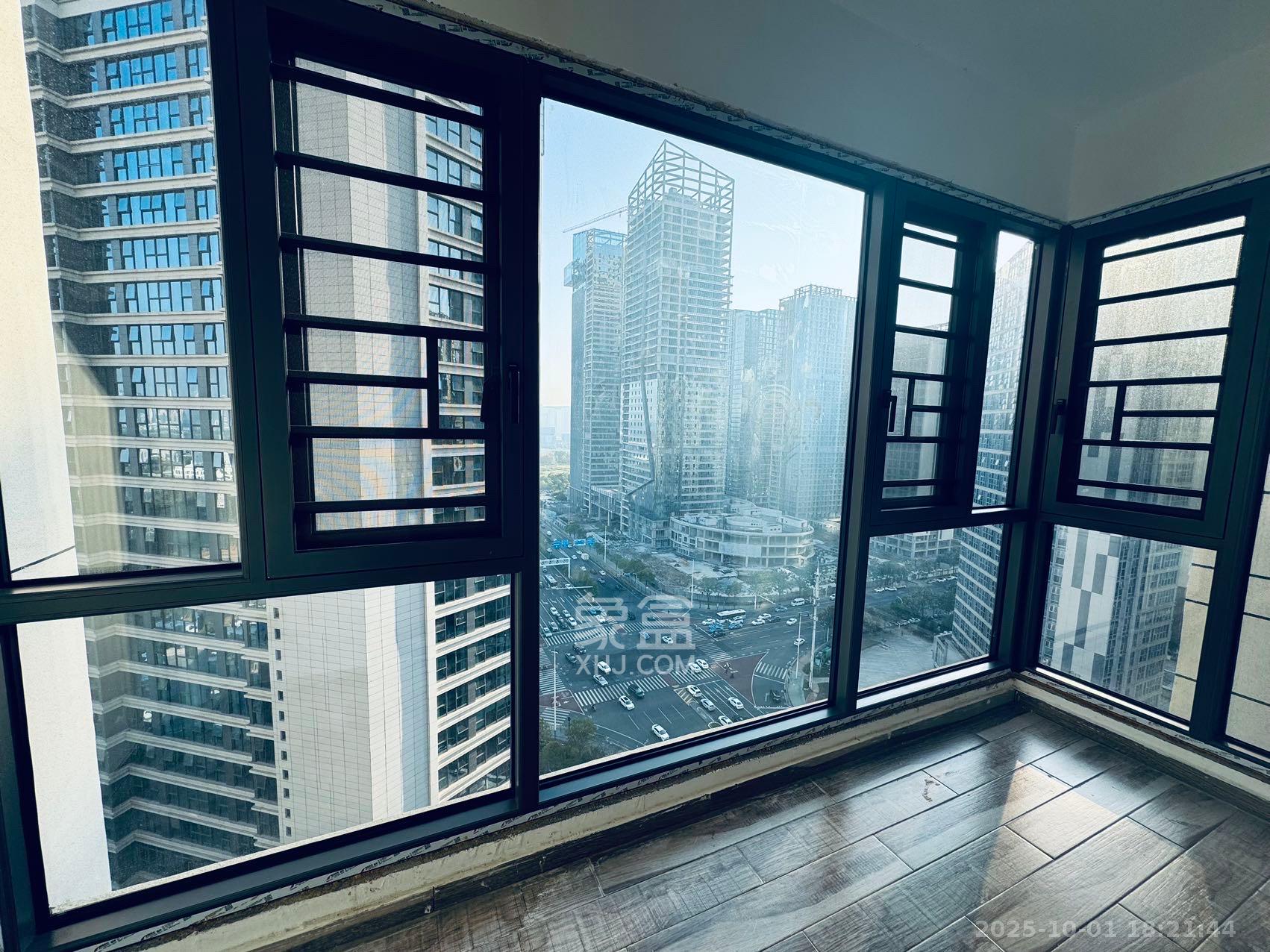 绿地长沙城际空间站(柏仕佳苑) 3室1厅1卫 3700.0元/月 绿地长沙城际空间站(柏仕佳苑) 3室1厅1卫 3700.0元/月室内图