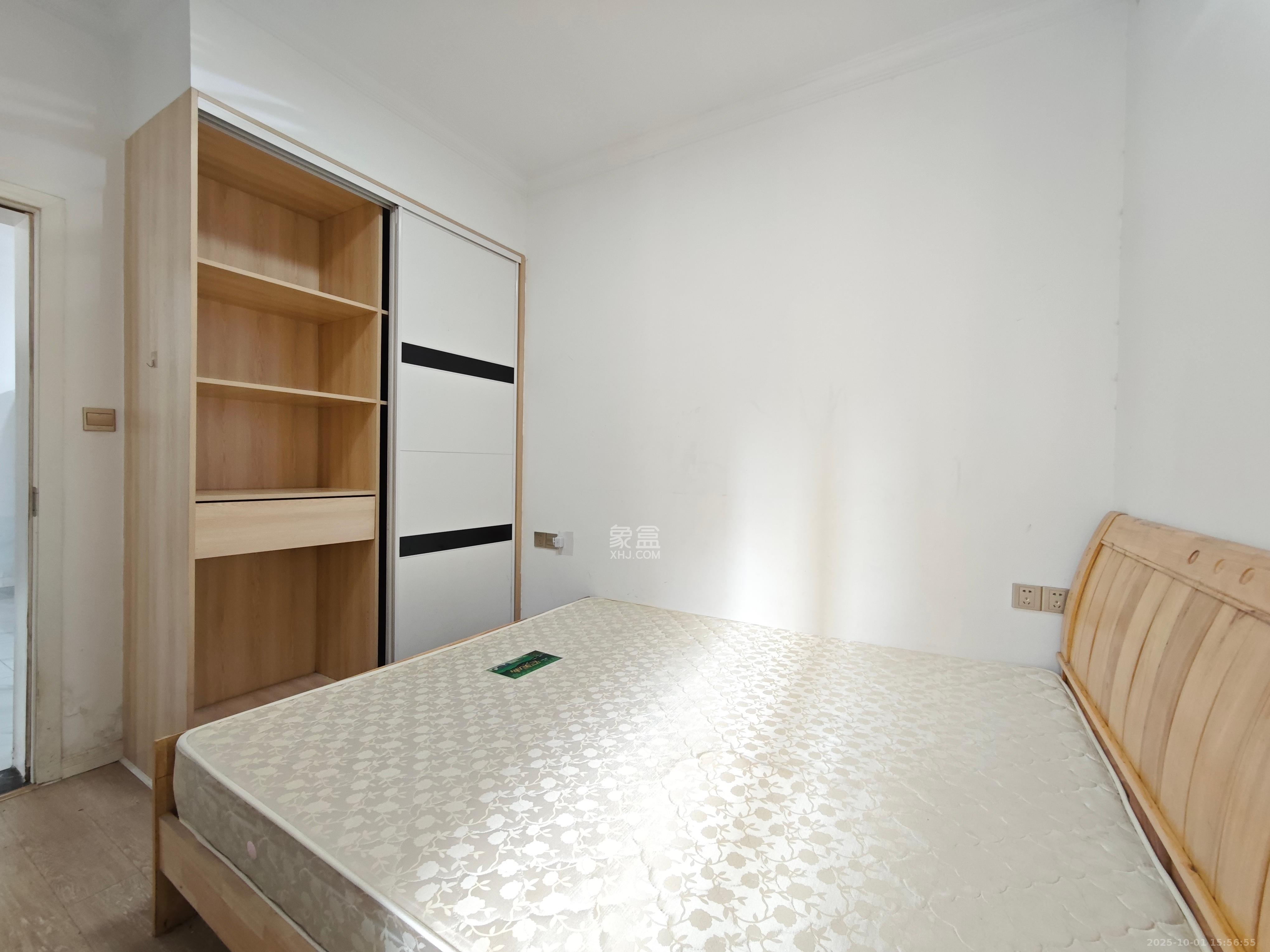 五矿万境水岸五期(五矿万境水岸文苑) 2室2厅1卫 2100.0元/月 五矿万境水岸五期(五矿万境水岸文苑) 2室2厅1卫 2100.0元/月室内图