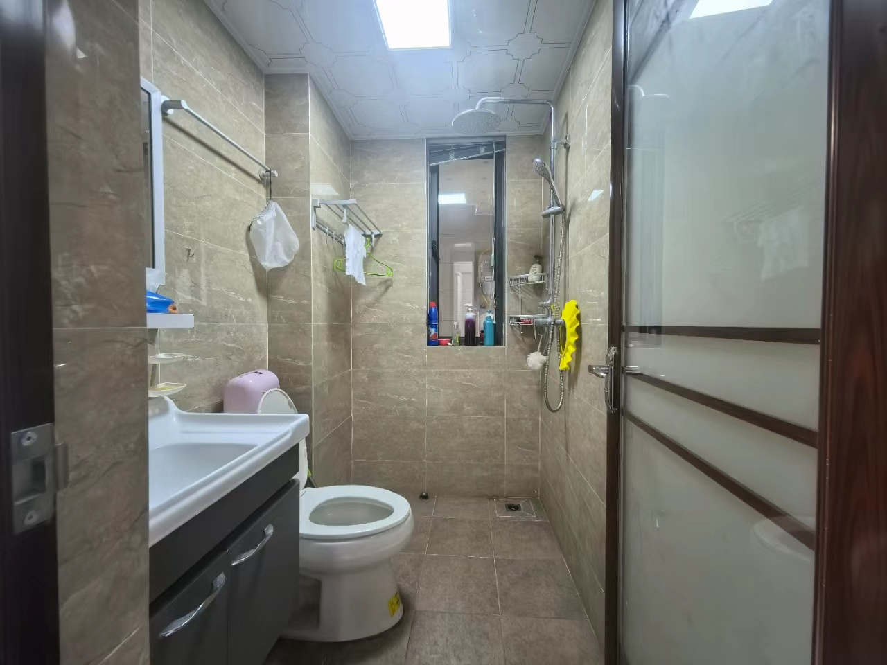 大华锦绣海岸一期 2室2厅1卫 2000.0元/月 大华锦绣海岸一期 2室2厅1卫 2000.0元/月室内图