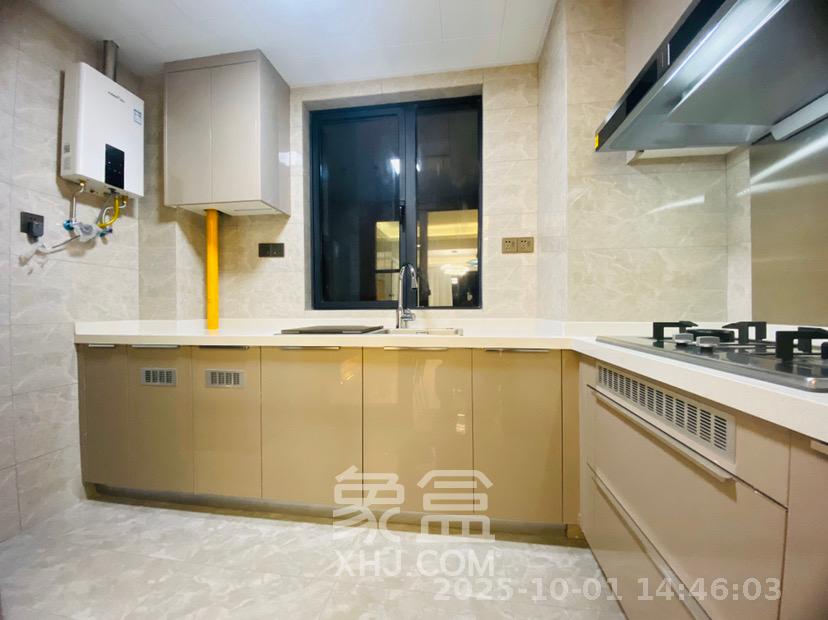 梅溪悦章 4室2厅2卫 4000.0元/月 梅溪悦章 4室2厅2卫 4000.0元/月室内图