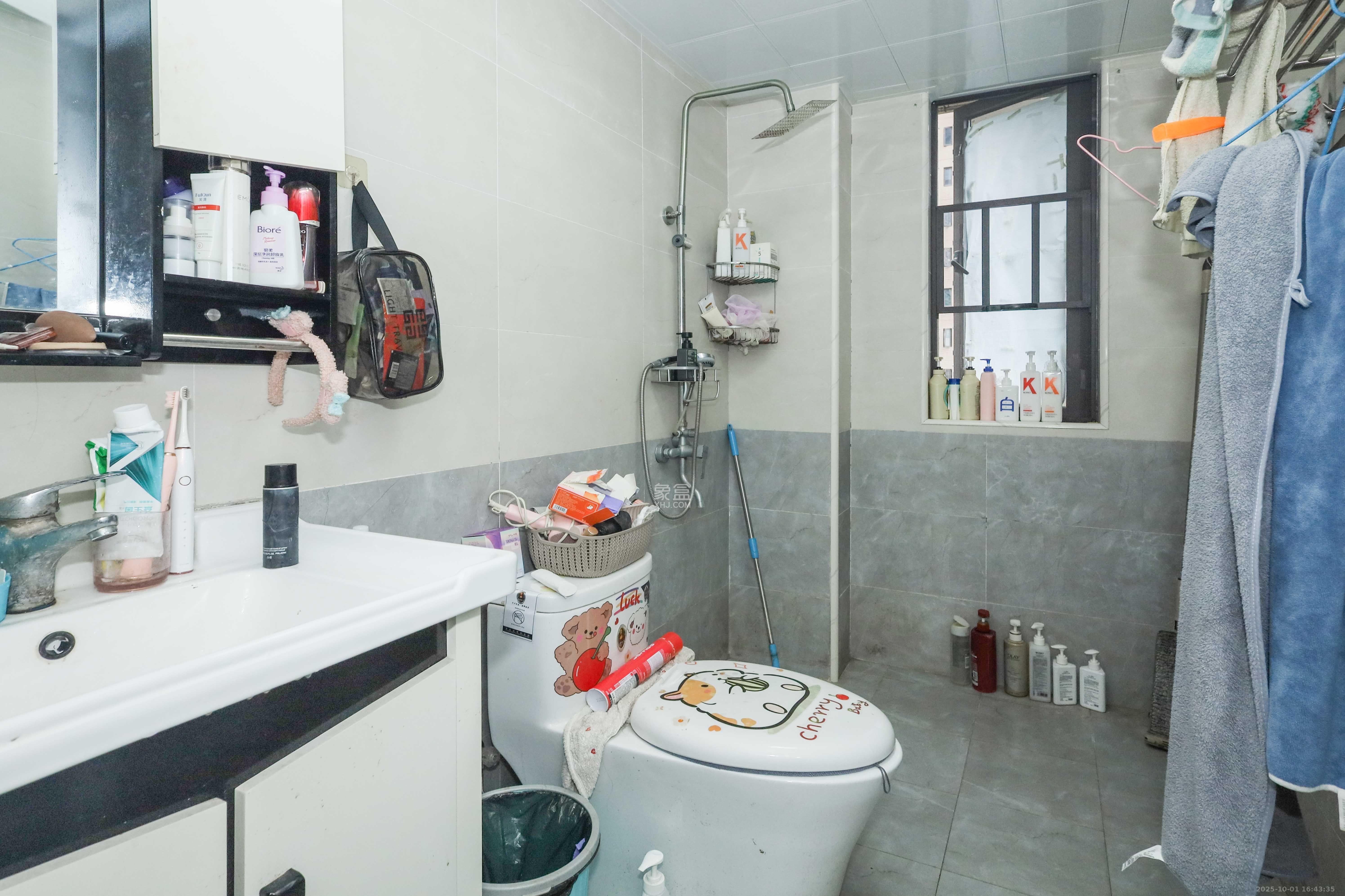 梅溪湖合能璞丽  3室2厅2卫    2400.0元/月 梅溪湖合能璞丽  3室2厅2卫    2400.0元/月室内图