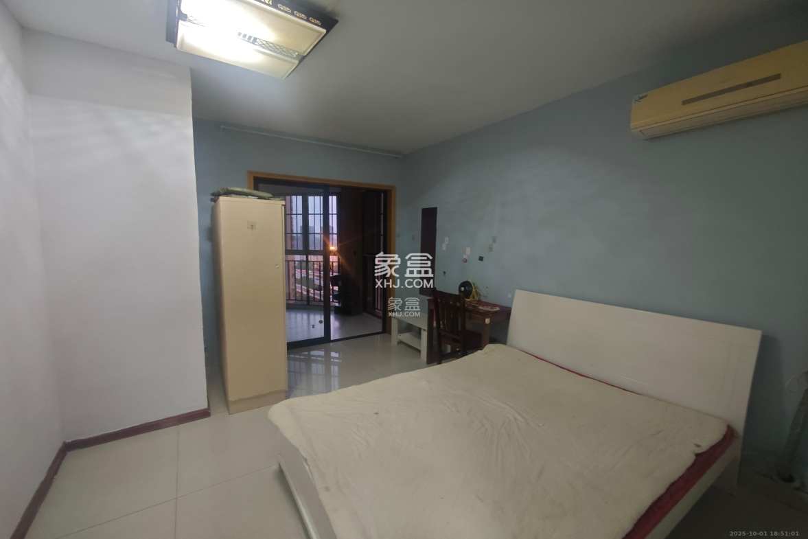 诚兴园 3室2厅1卫 1800.0元/月 诚兴园 3室2厅1卫 1800.0元/月室内图