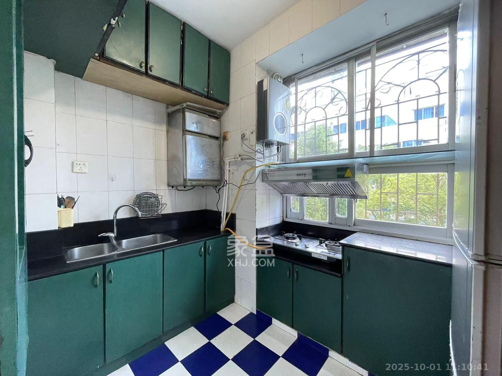 荷花园市直教师村（长沙市教育局直属教师二村）  3室2厅1卫    2200.0元/月室内图