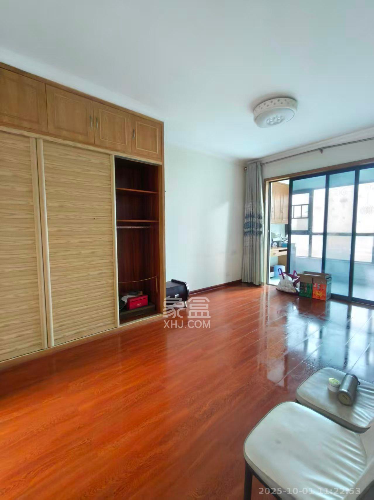 北大资源时光 3室2厅2卫 2900.0元/月 北大资源时光 3室2厅2卫 2900.0元/月室内图